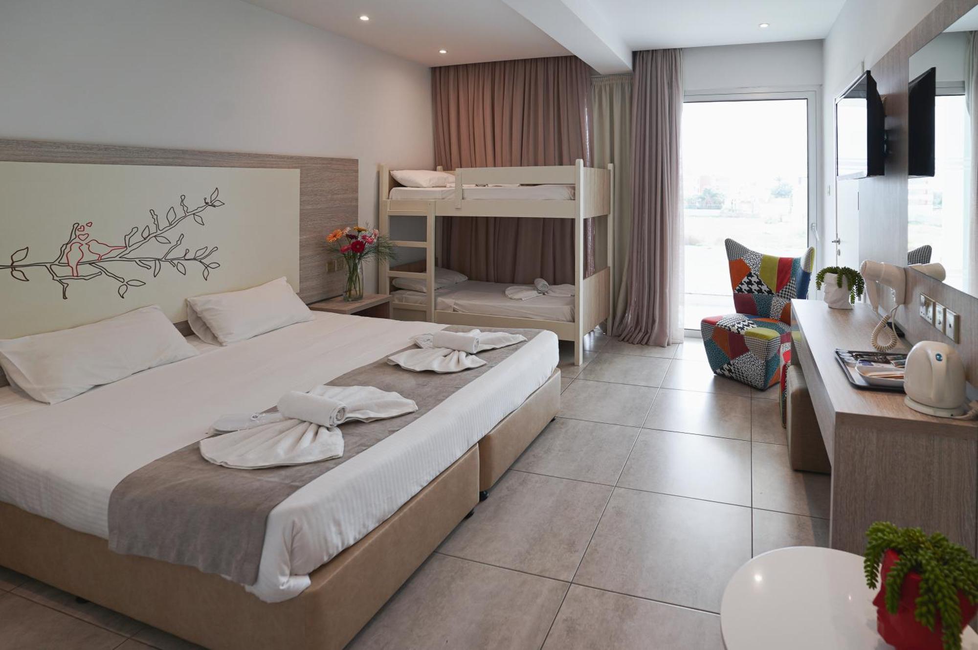 Superior Family Room,1746915890:JPEG