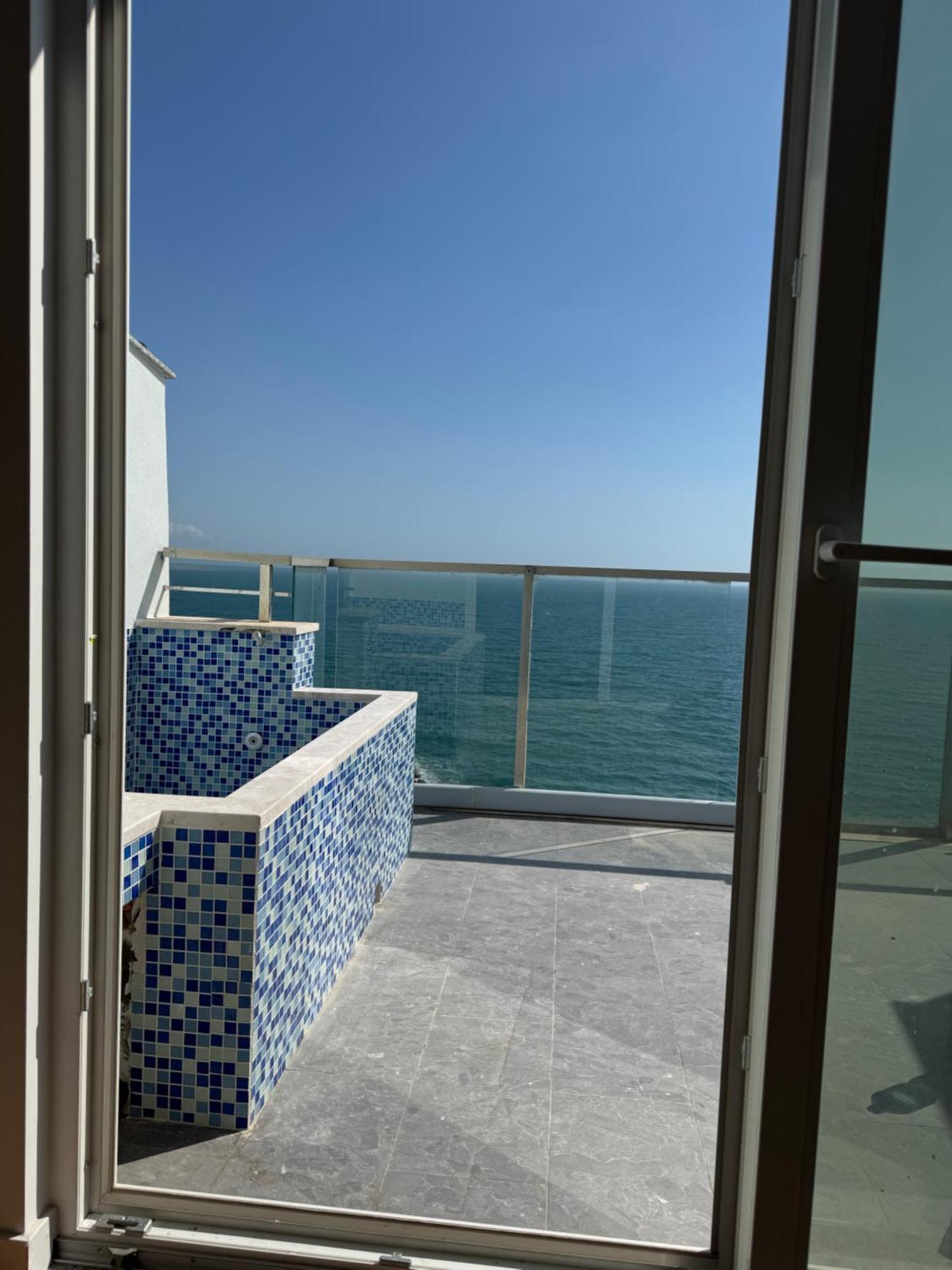 Deluxe Double or Twin Room Sea View