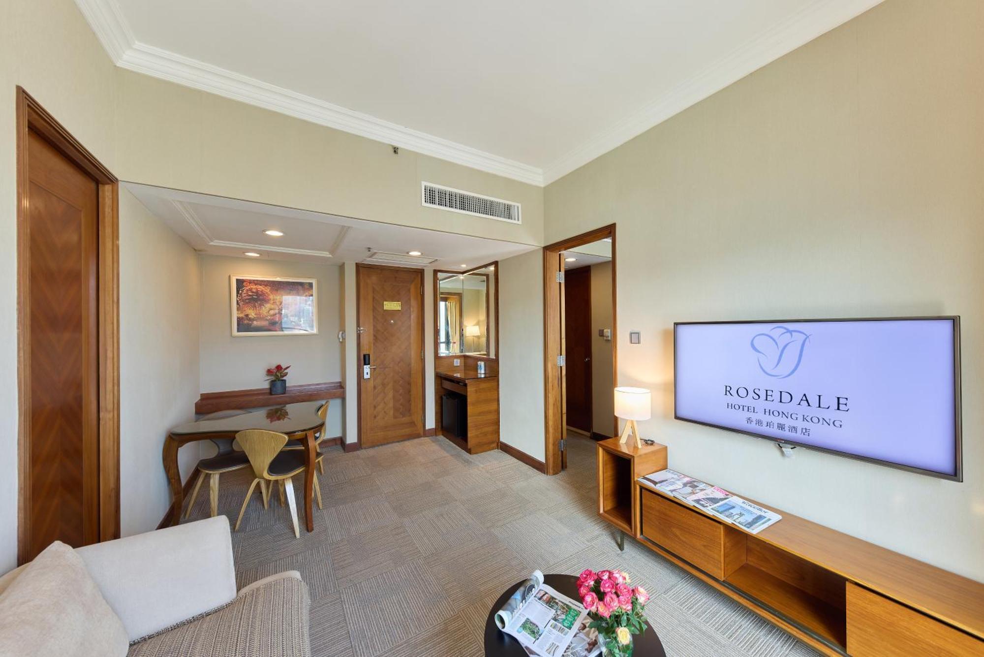 Executive Suite 25 – 32 or F
