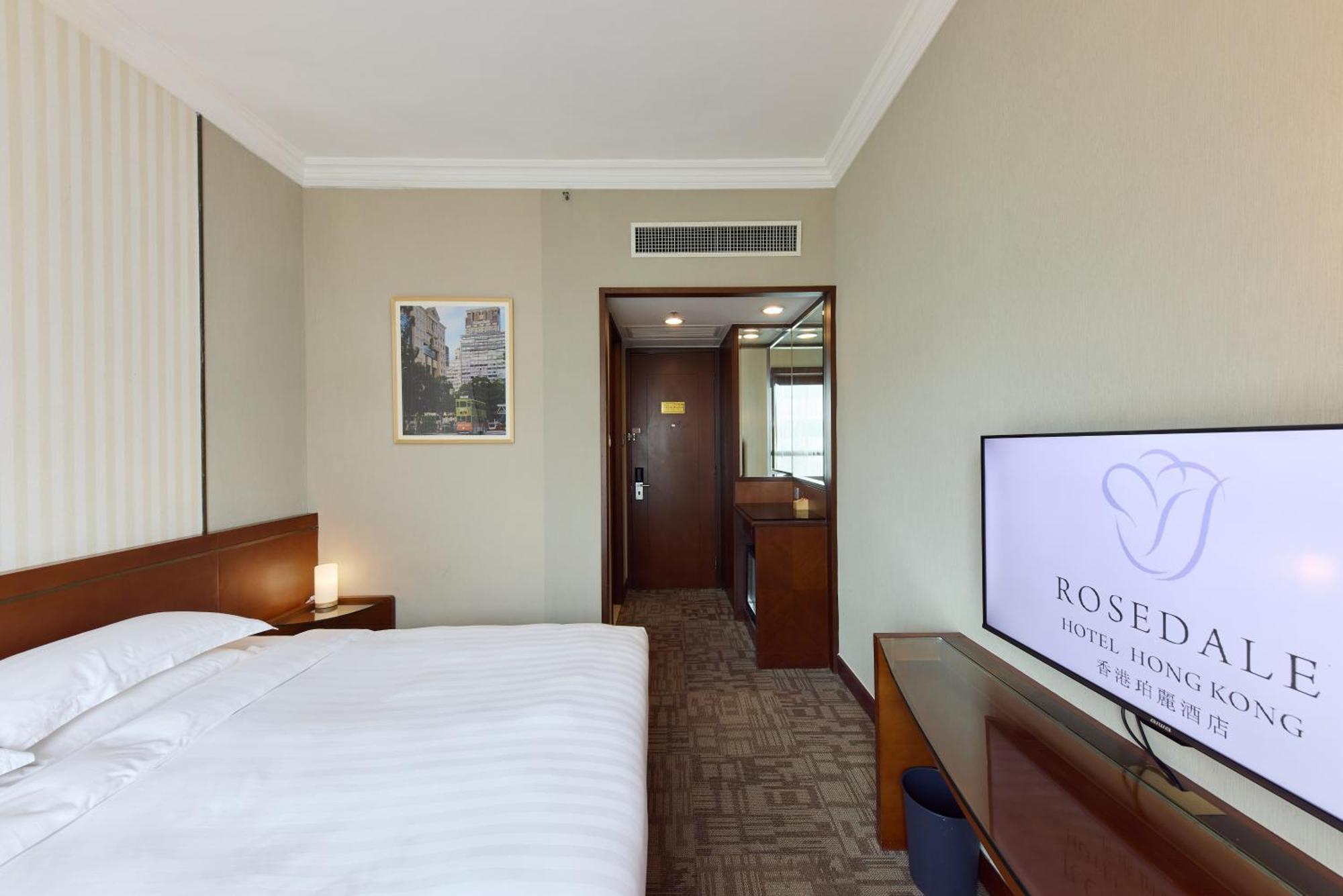 Deluxe Queen or Twin Room 11-23 or F