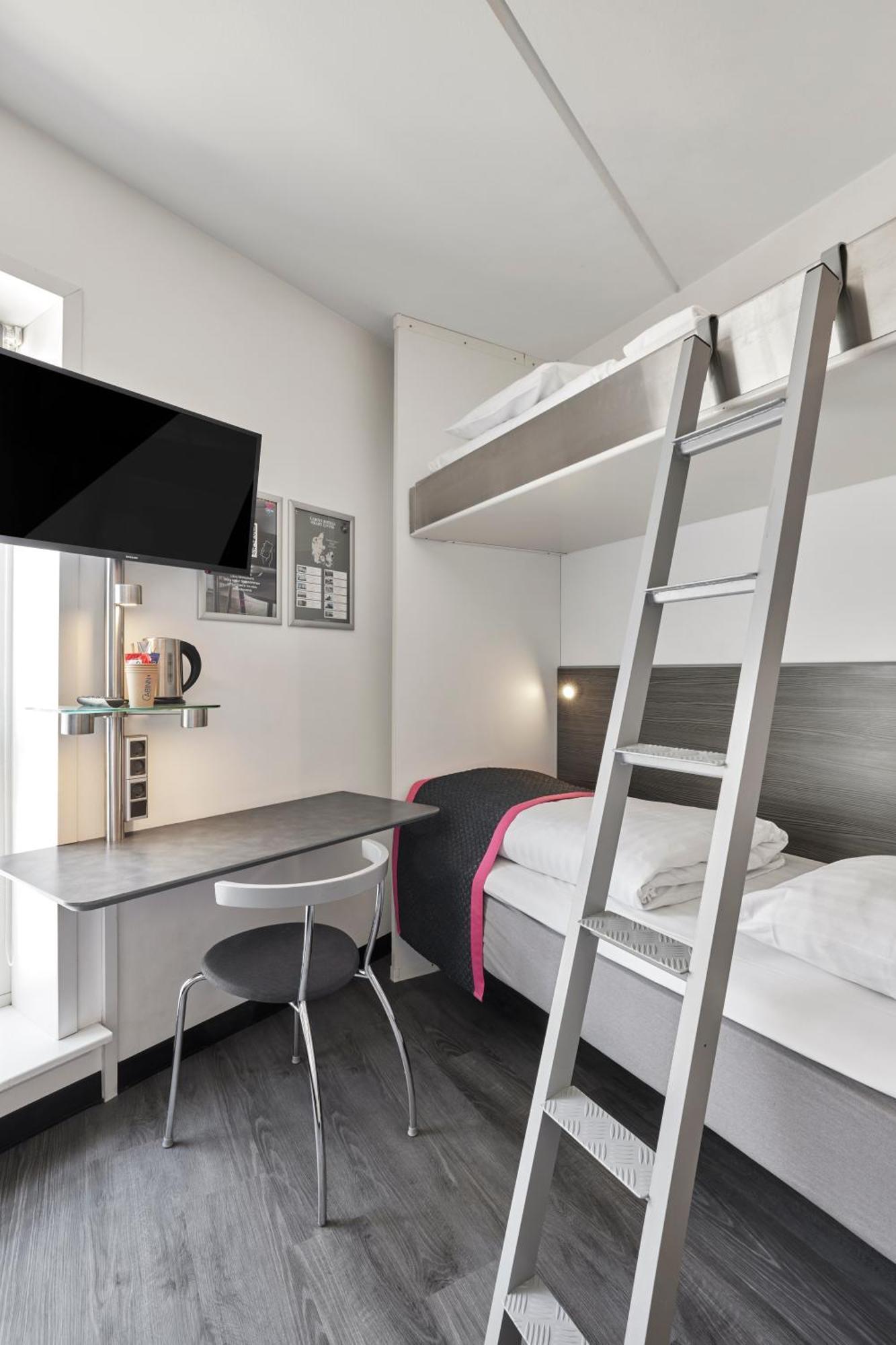 Economy Twin Room