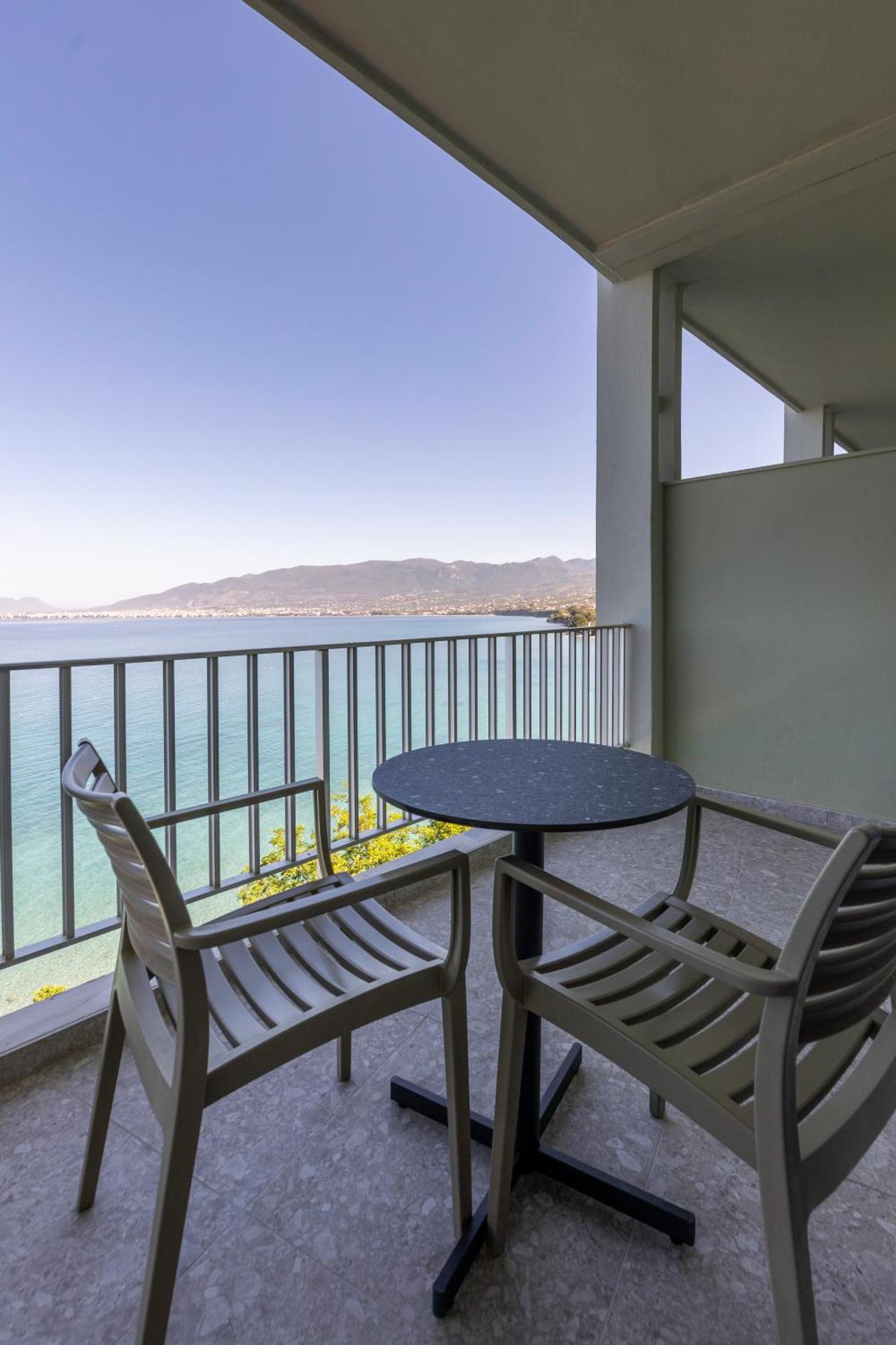 Triple Room Sea View
