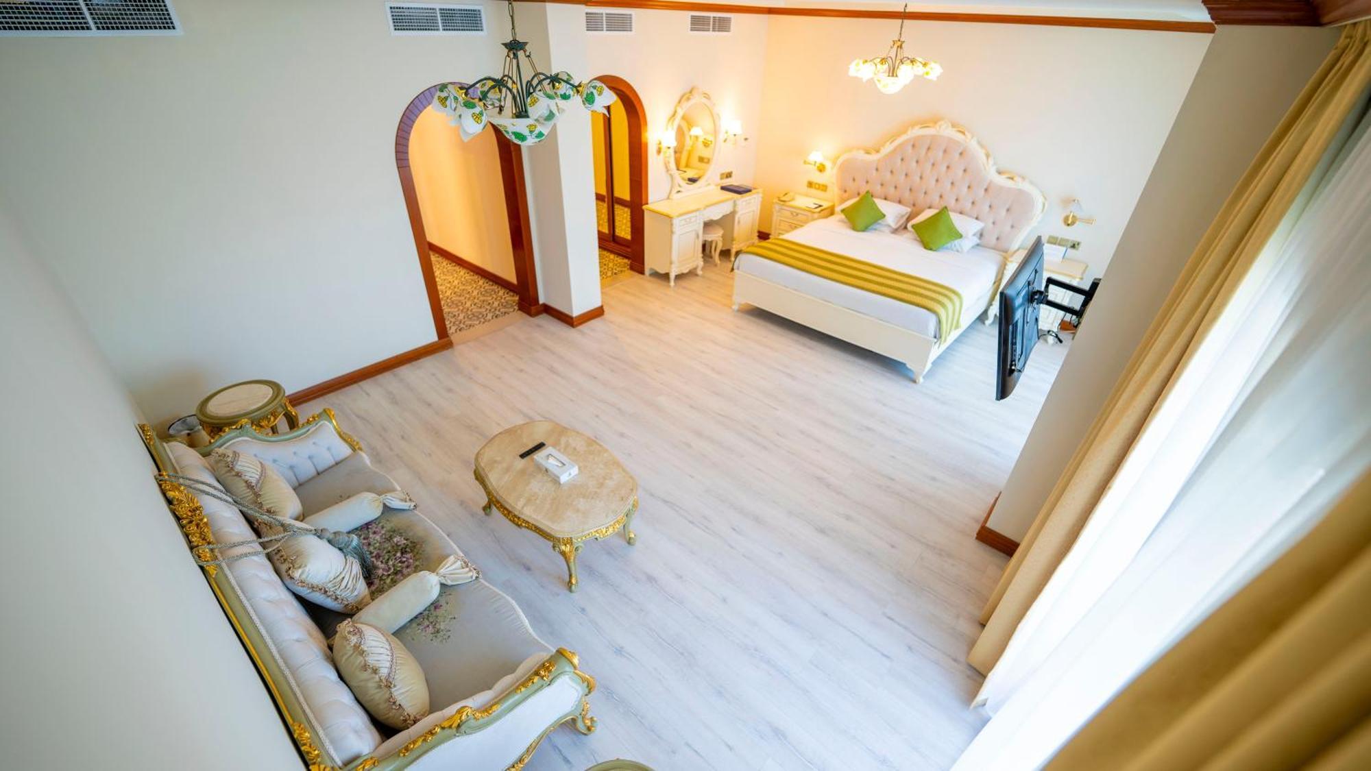 Junior Suite Creek View Balcony Beach Transfer Food & Beverage