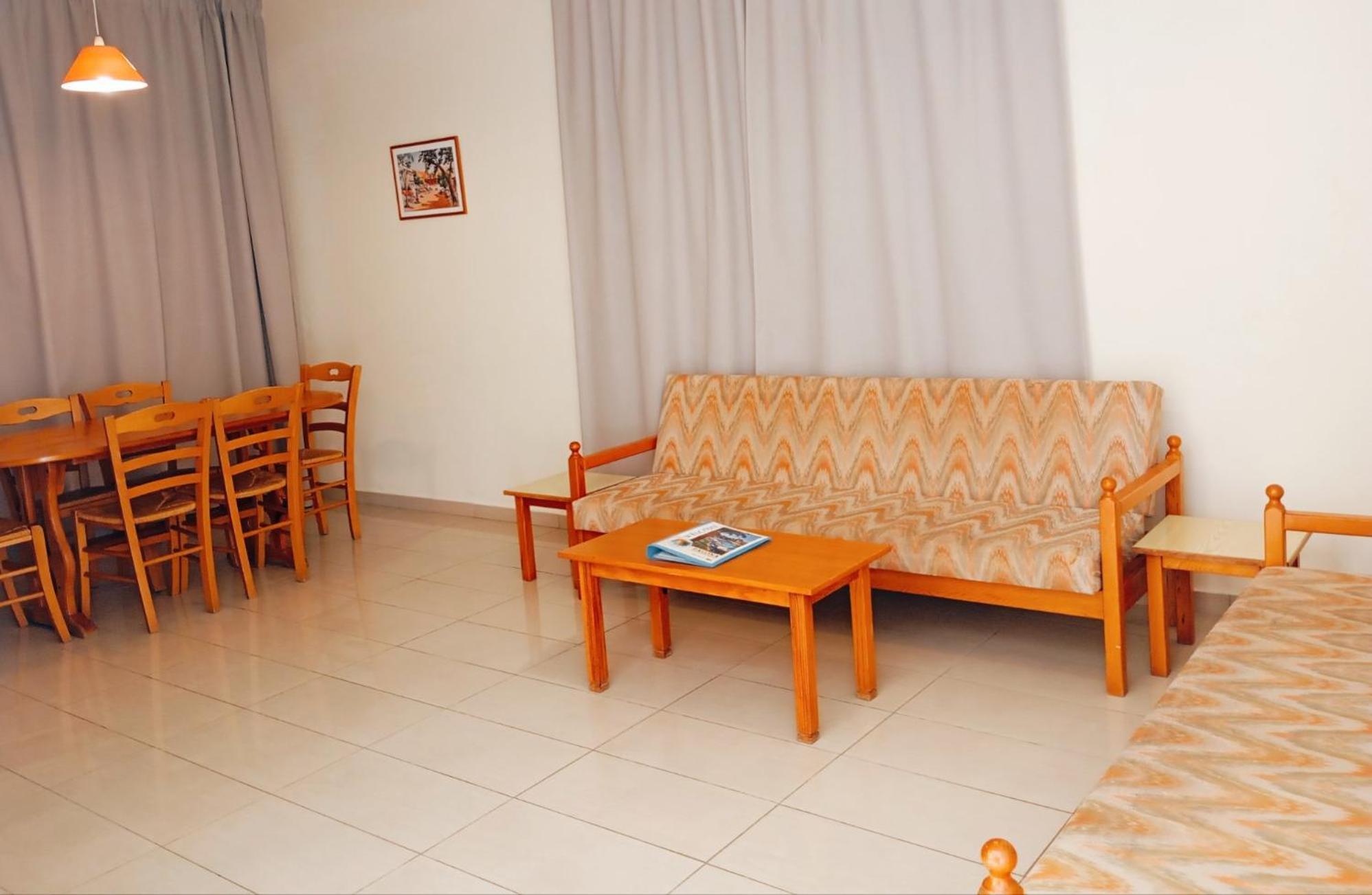 Two-Bedroom Apartment,1672573523:JPEG