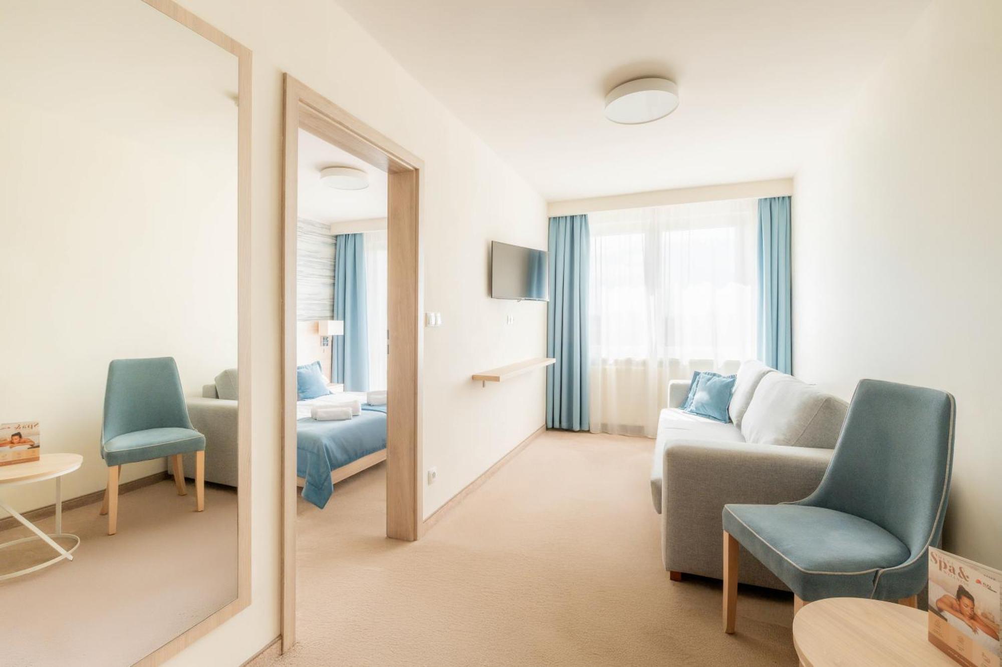 One-Bedroom Apartment,1672581405:JPEG