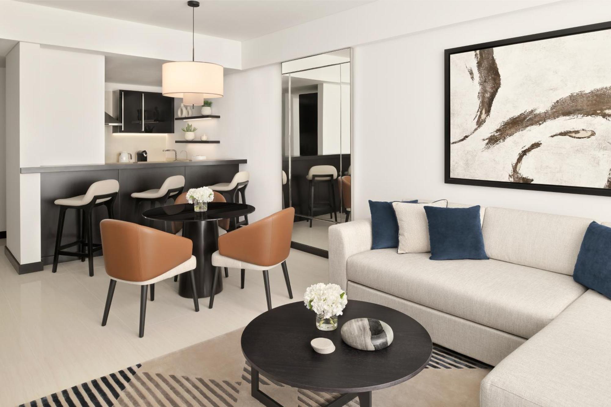 Two Bedroom Apartment 2 Bedroom Apartment Skyline view
