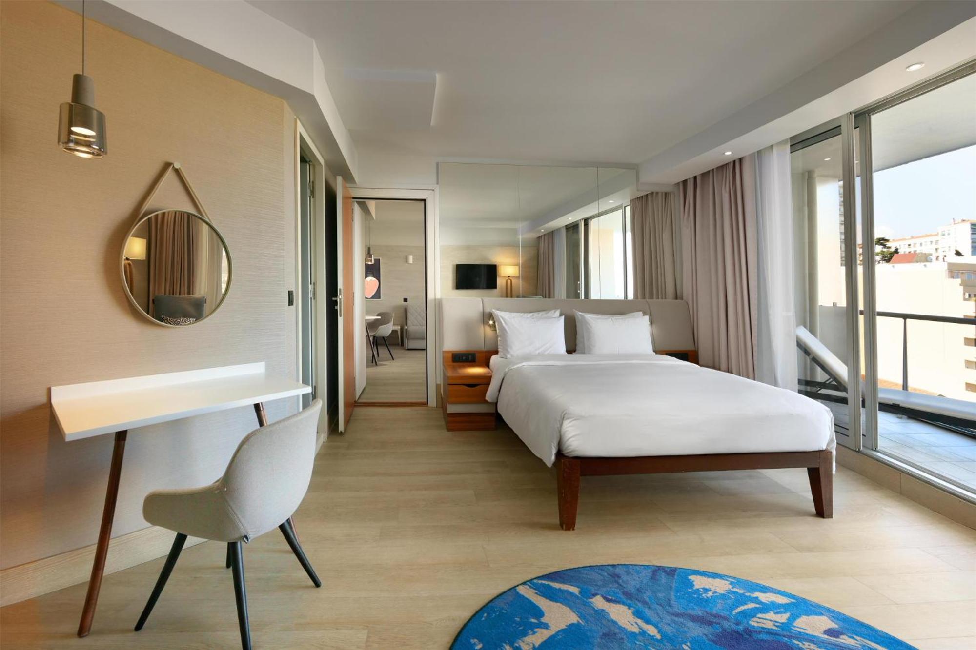 Junior Suite Terrace Bay View