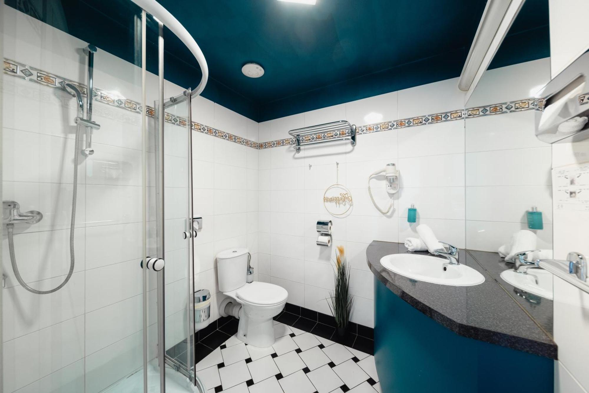 Deluxe Double Room,1687462604:JPEG