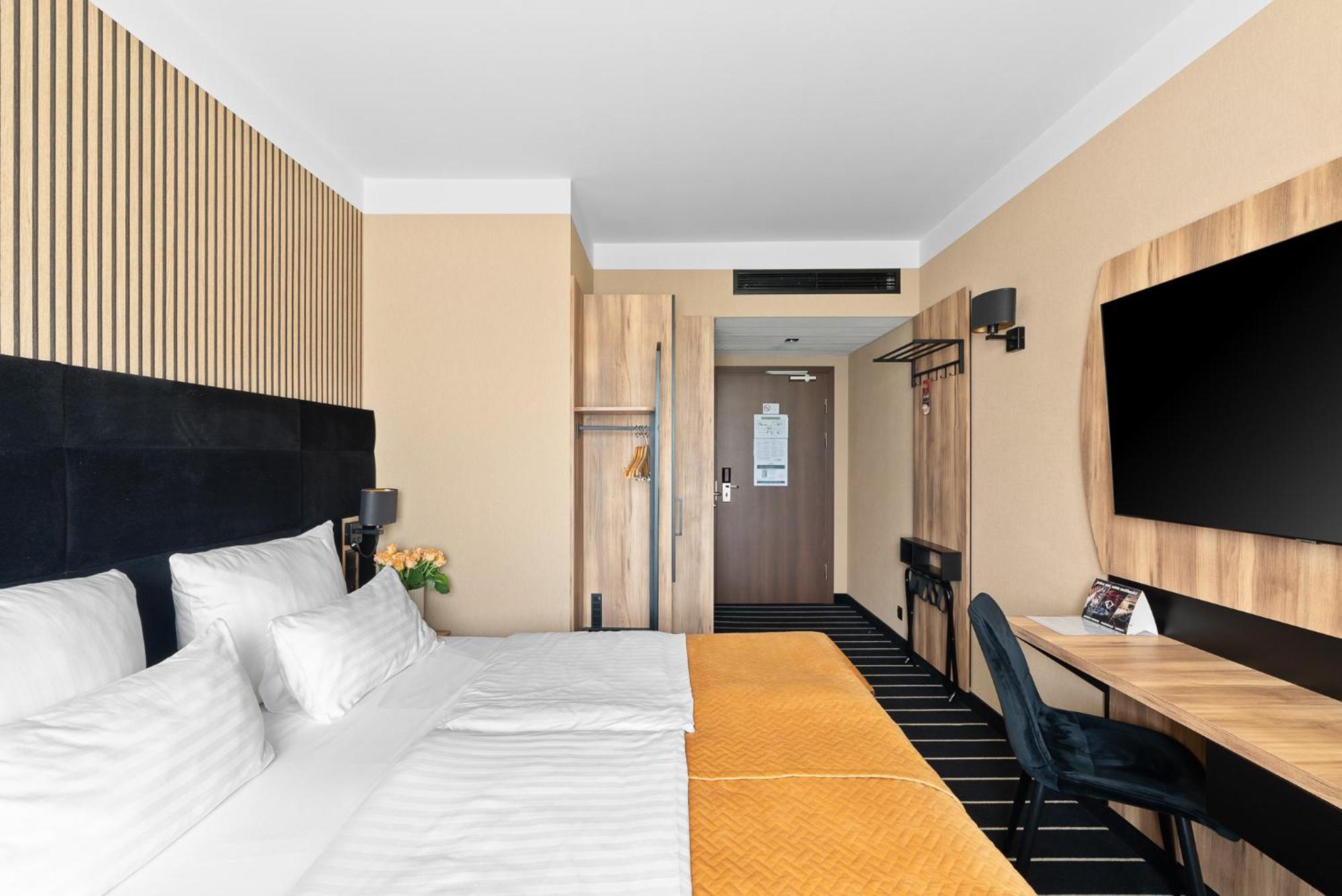 Double Room,1677853804:JPEG