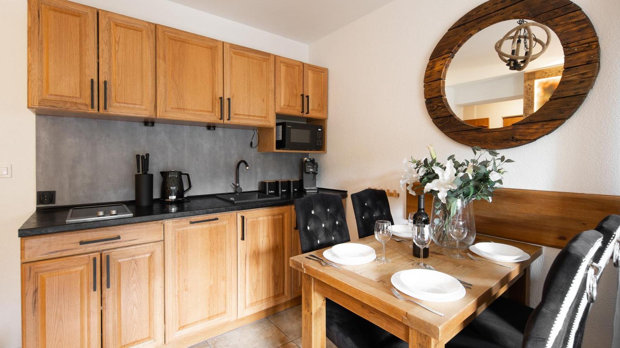 Apartment,1677917728:JPEG