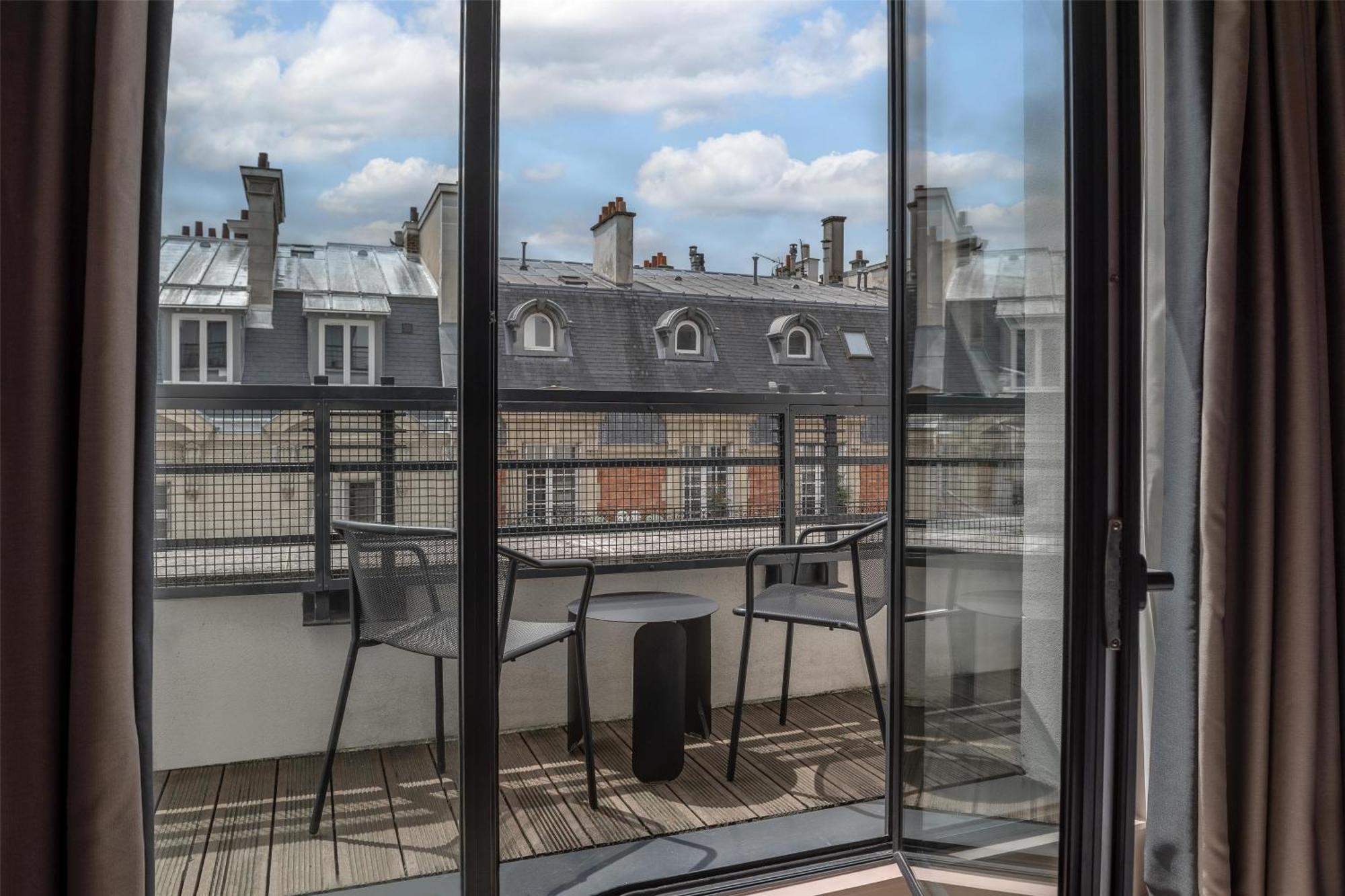 Premium King Room Terrace