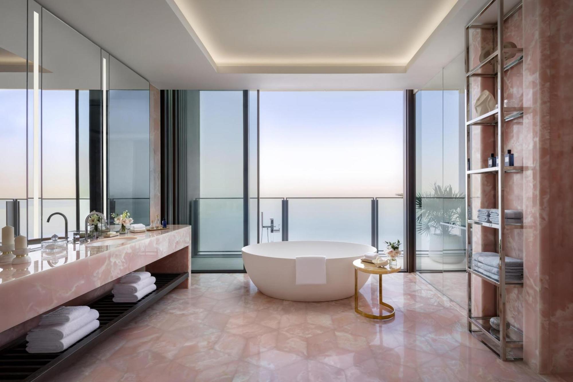 Panoramic Penthouse