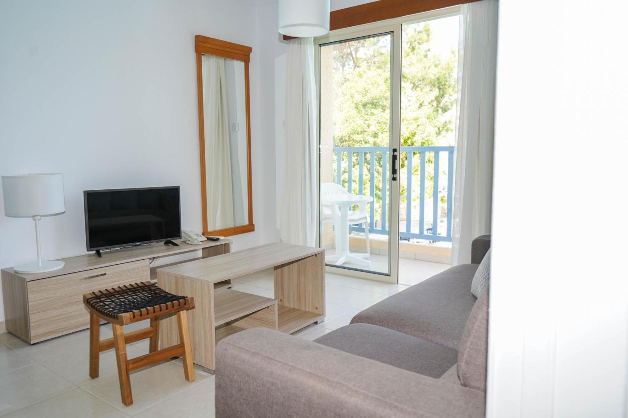 Two-Bedroom Suite