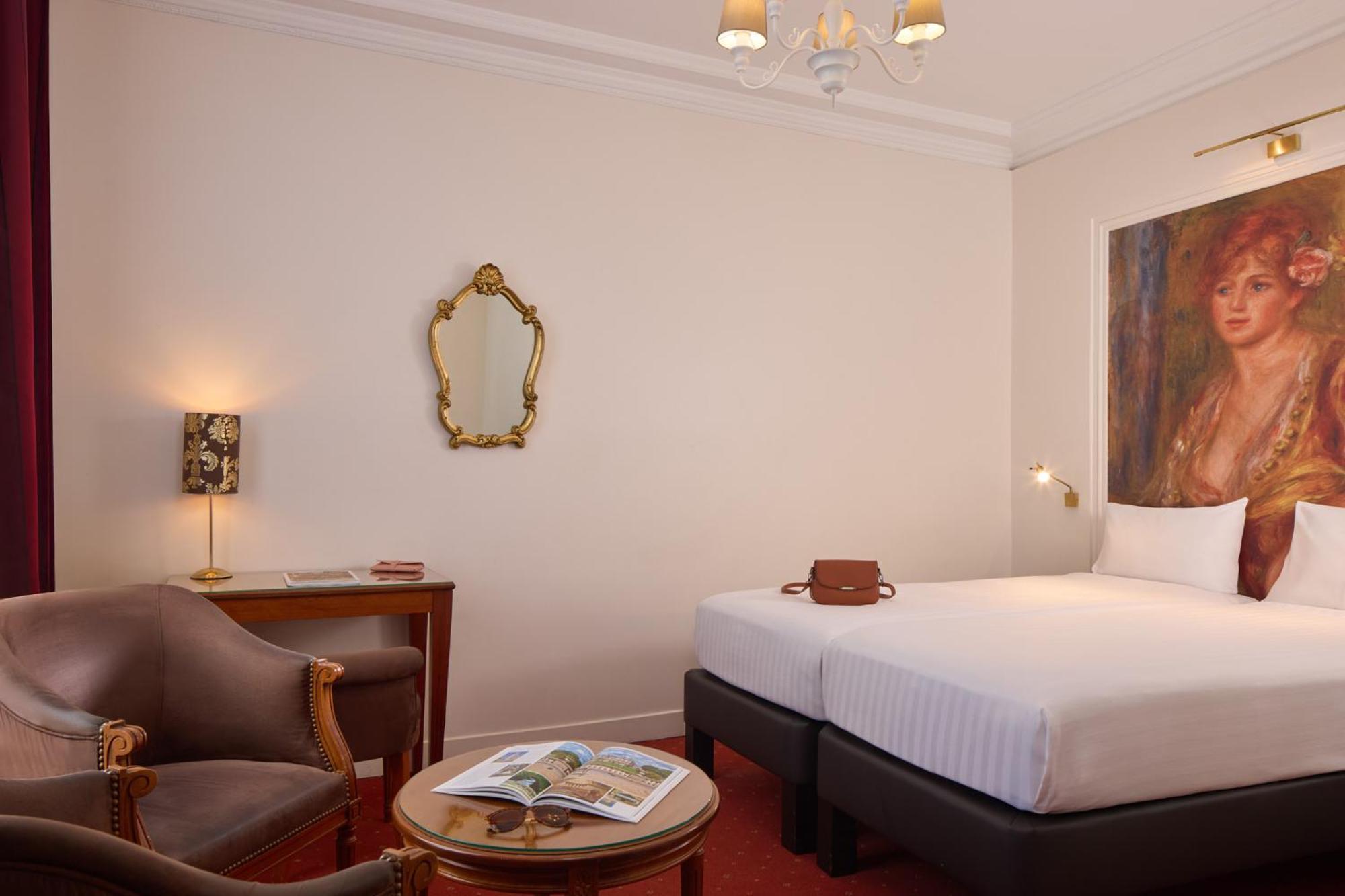 Superior Twin Room
