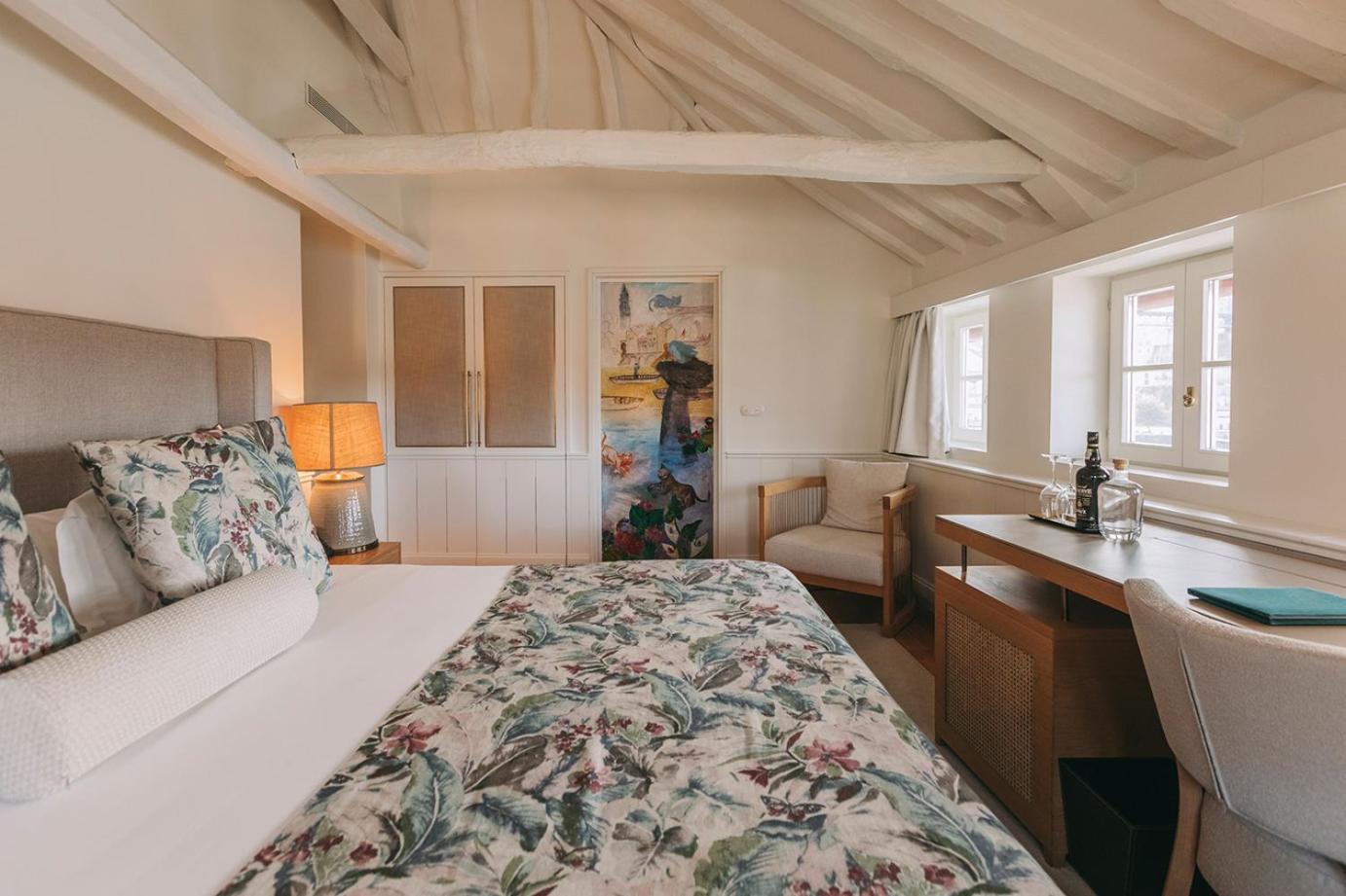 Deluxe Double or Twin Room River View