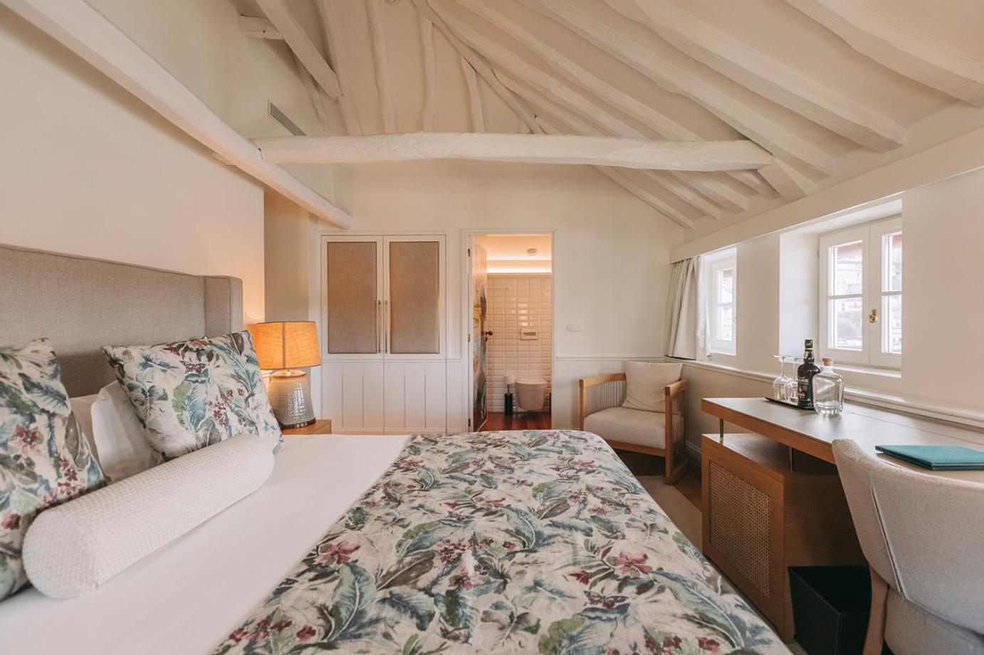 Deluxe Double or Twin Room River View