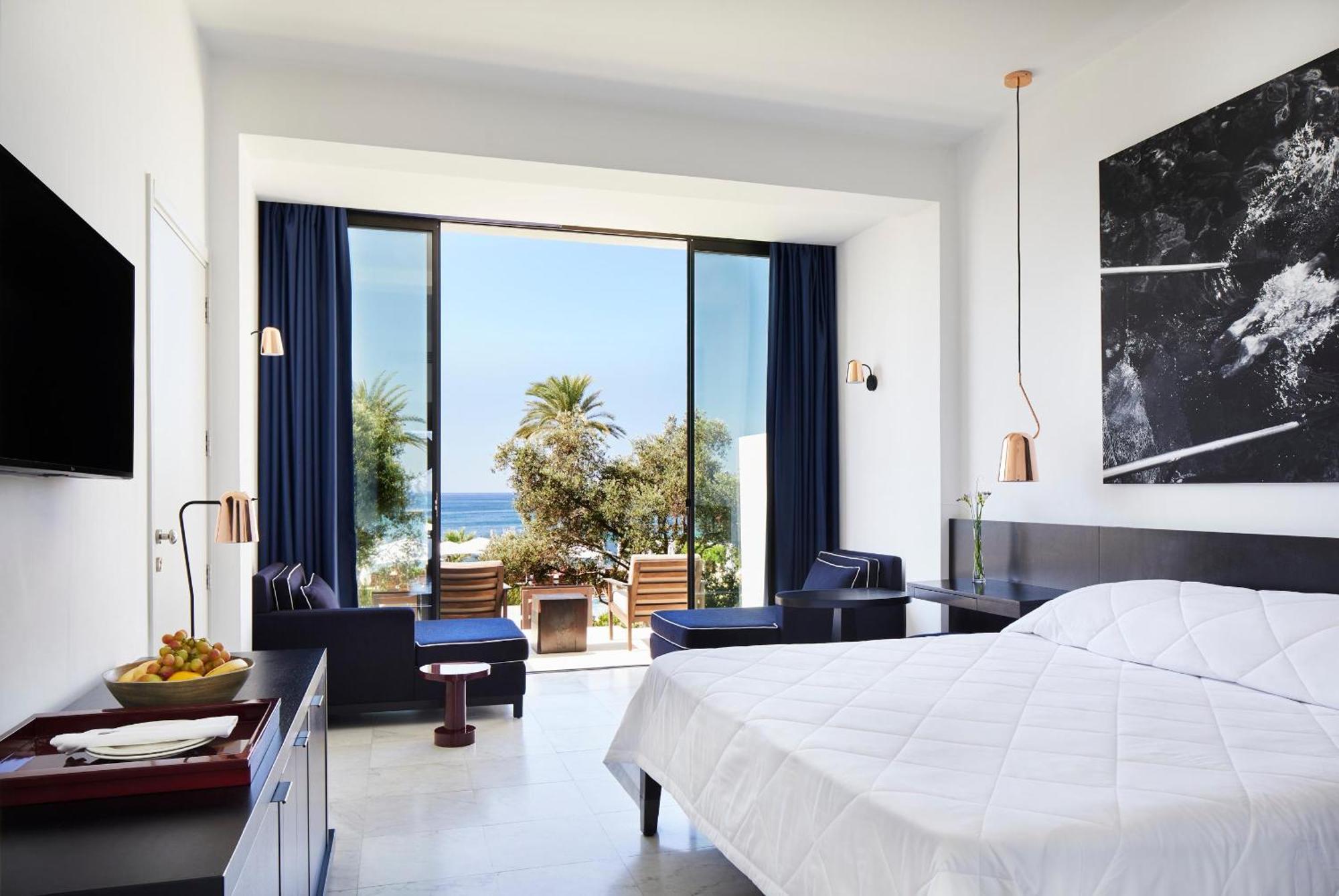 Connecting Terrace Sea View Room