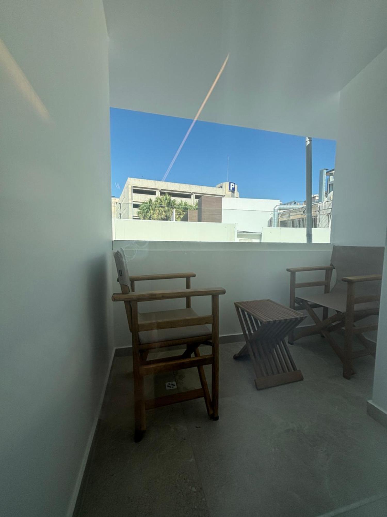 Deluxe Double or Twin Room Balcony