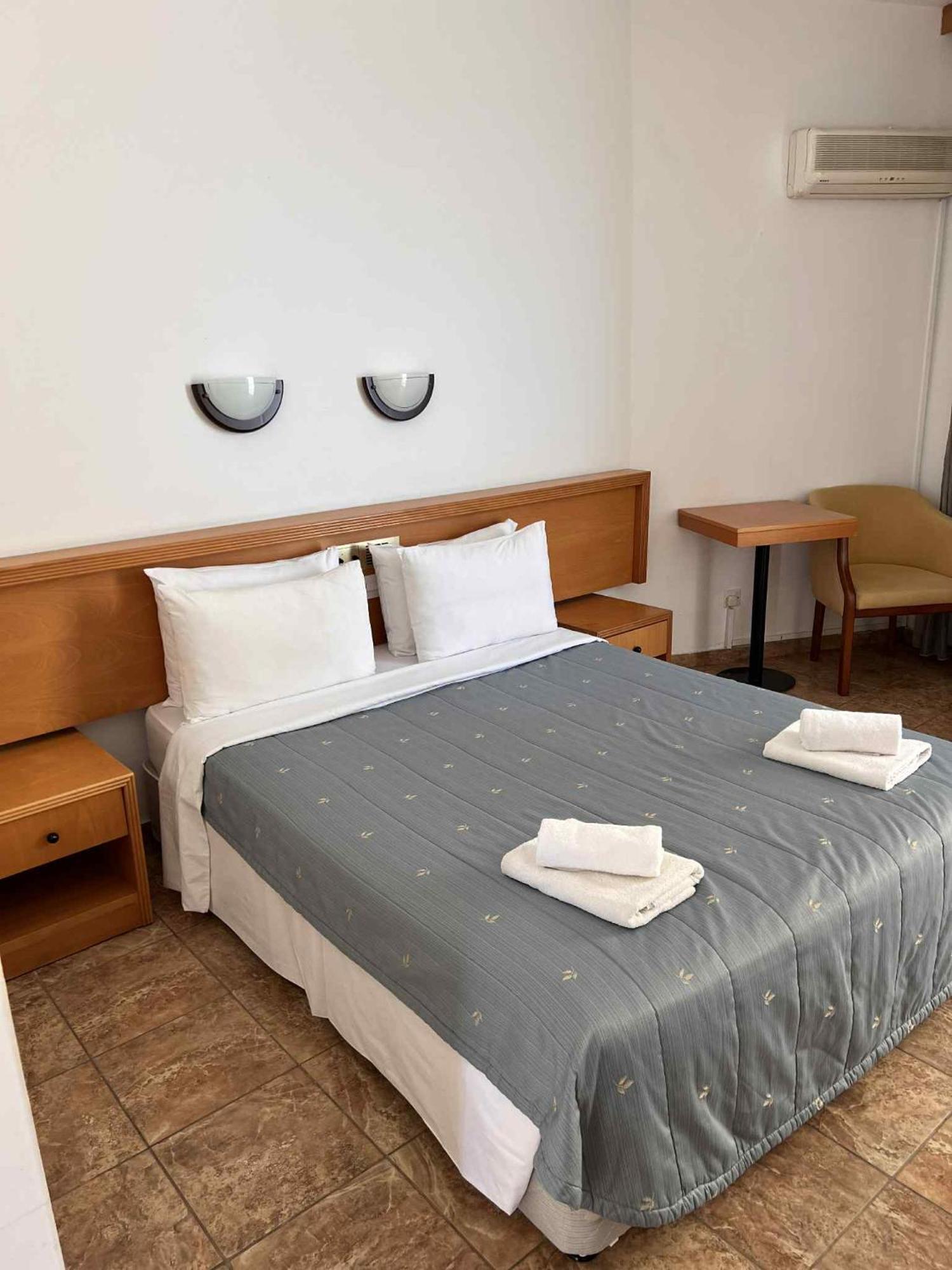 Double or Twin Room Balcony