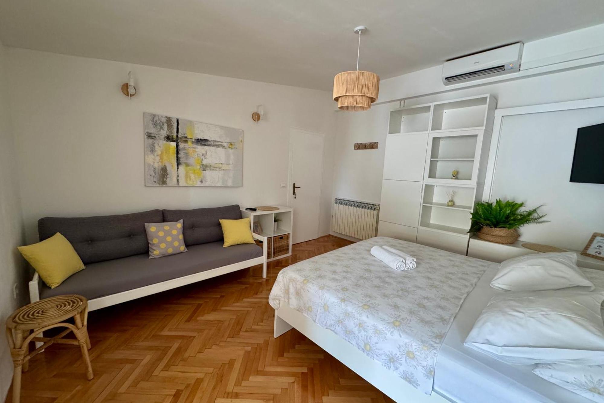 Studio Apartment Sea View