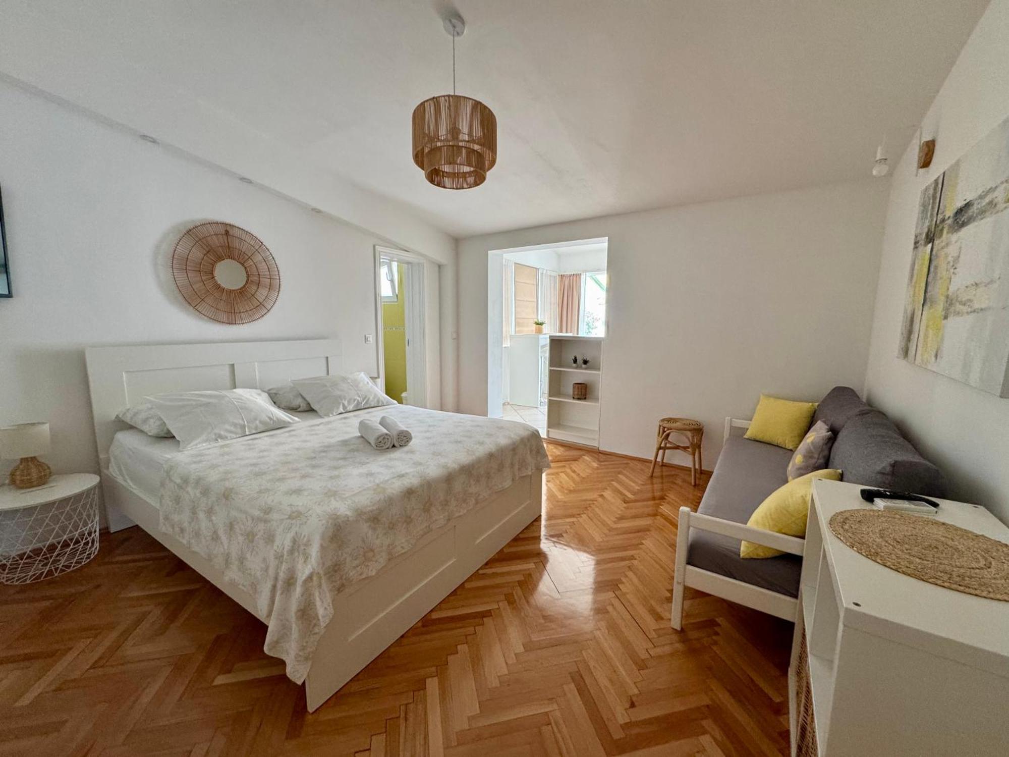 Studio Apartment Sea View