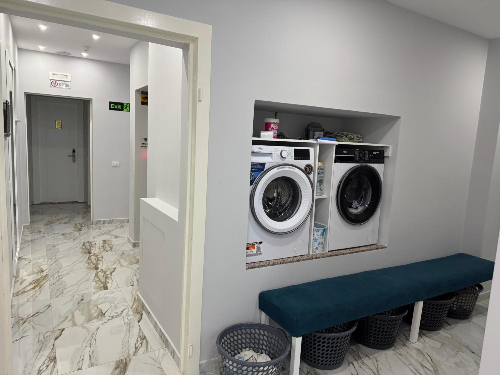 Double Room Private Bathroom