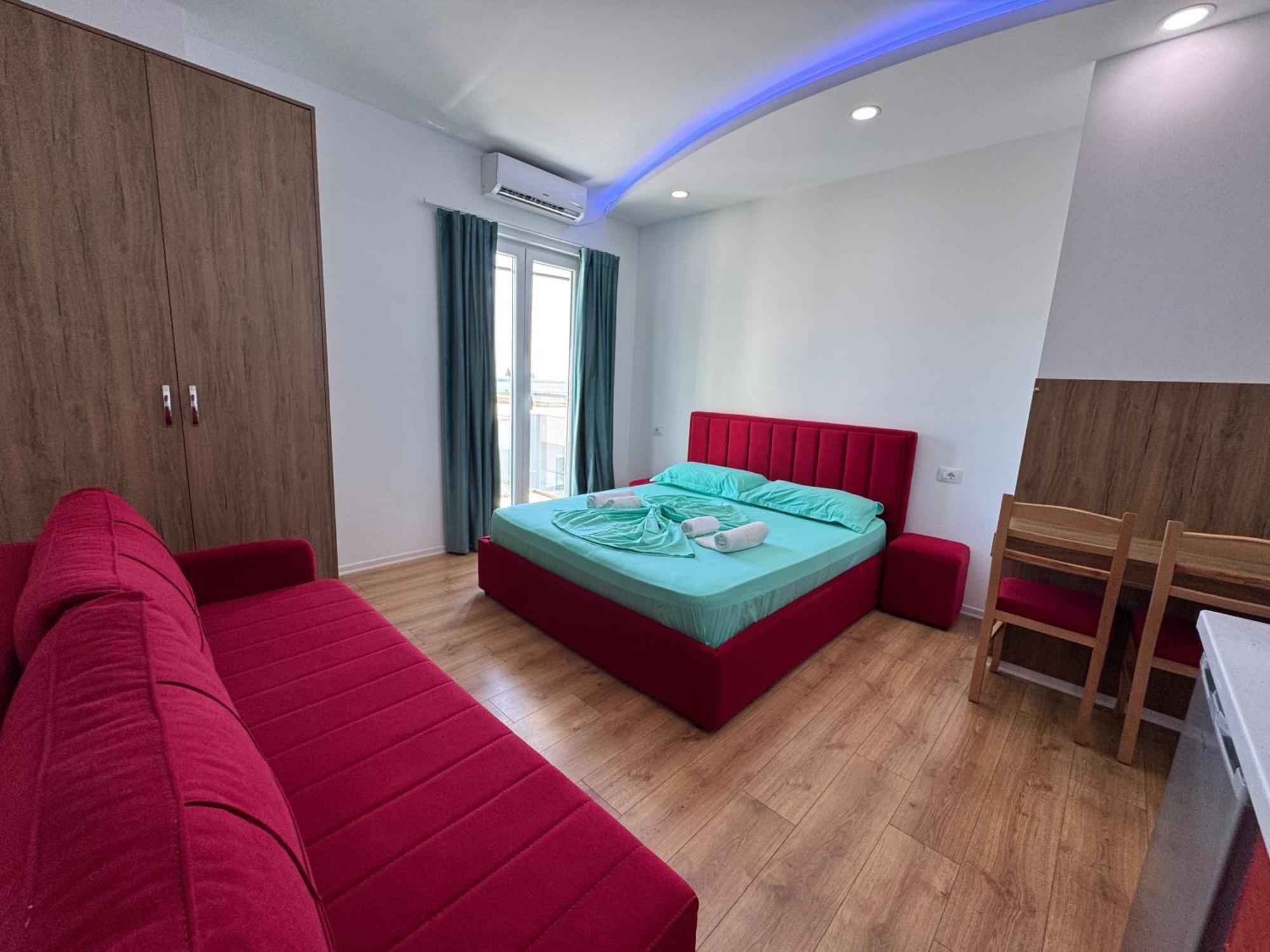 Double Room Private Bathroom