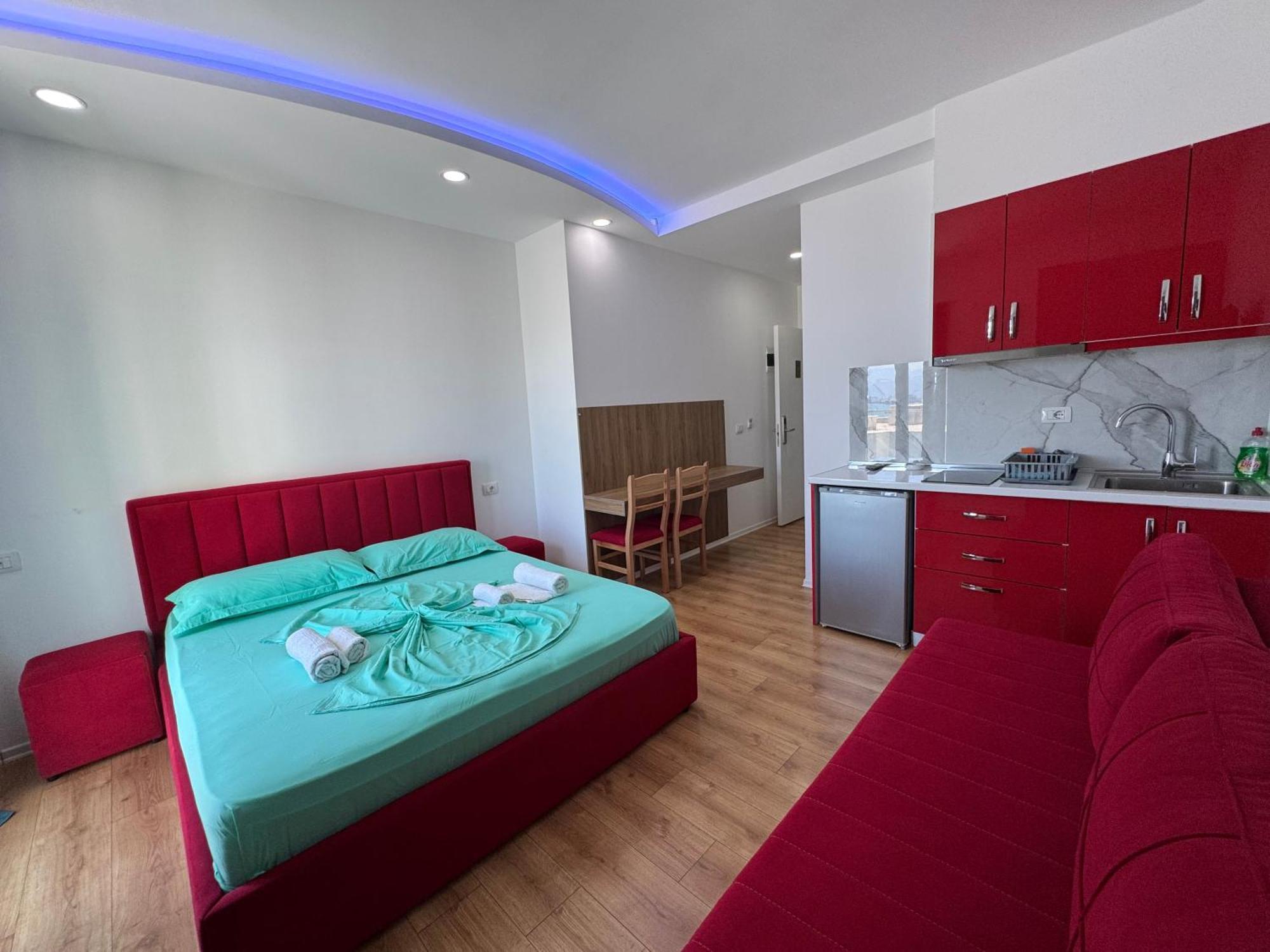 Double Room Private Bathroom