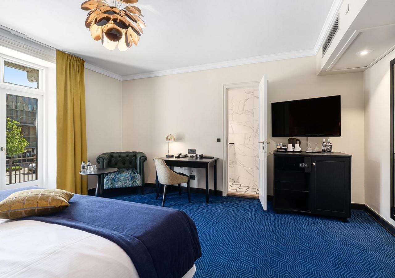 Classic King Room