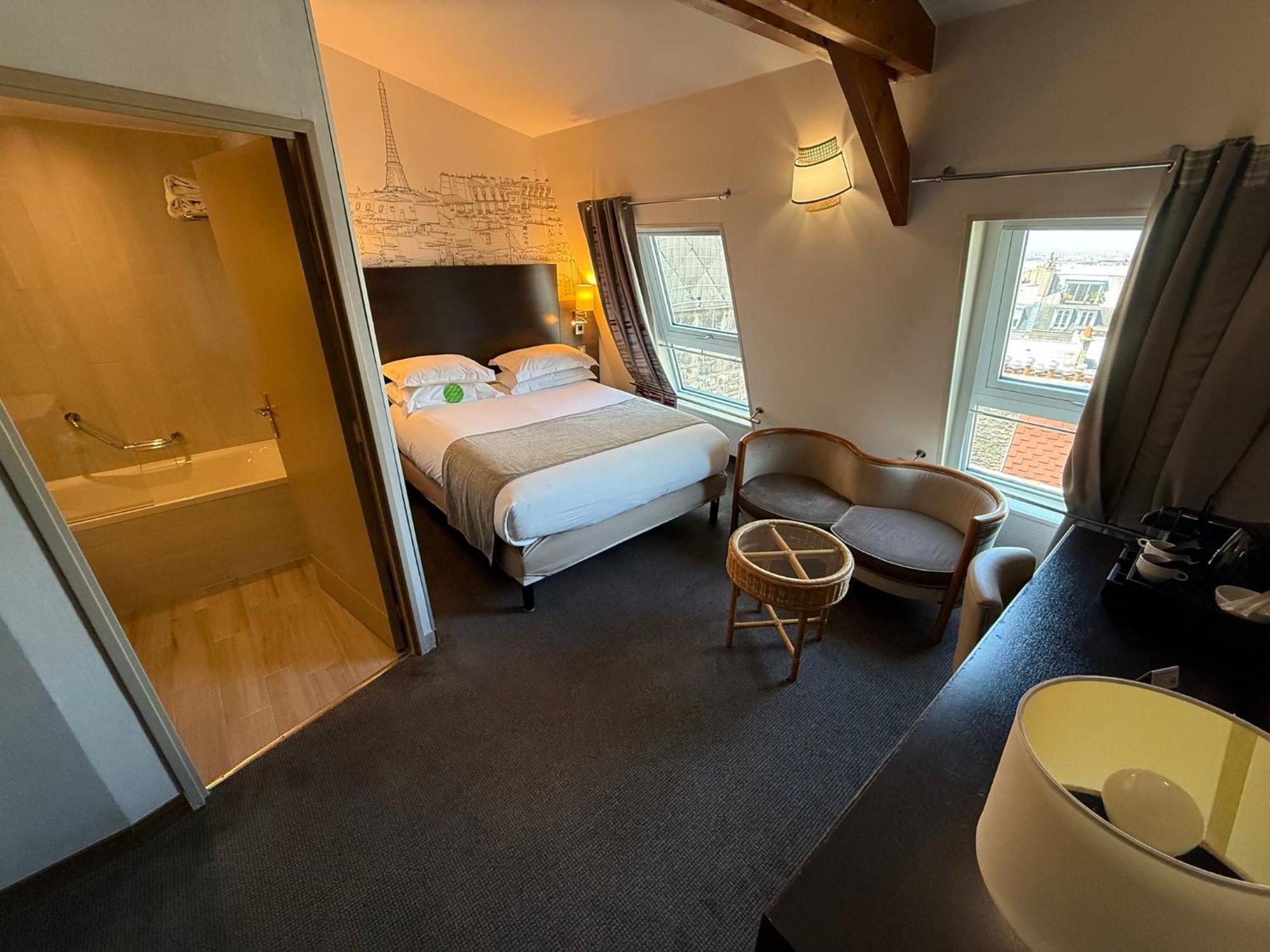 Standard King Room