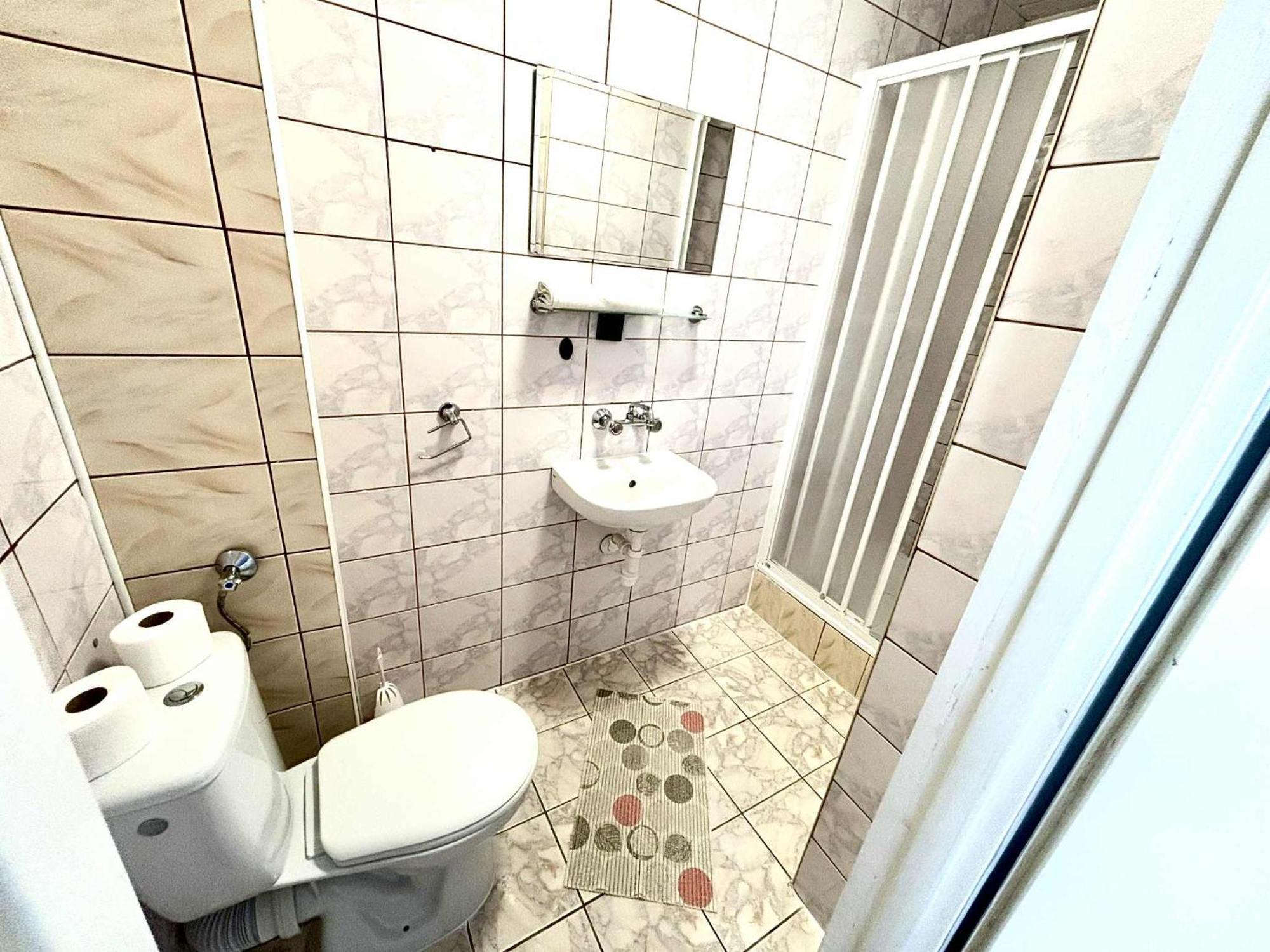 Single Room,1695757481:JPEG