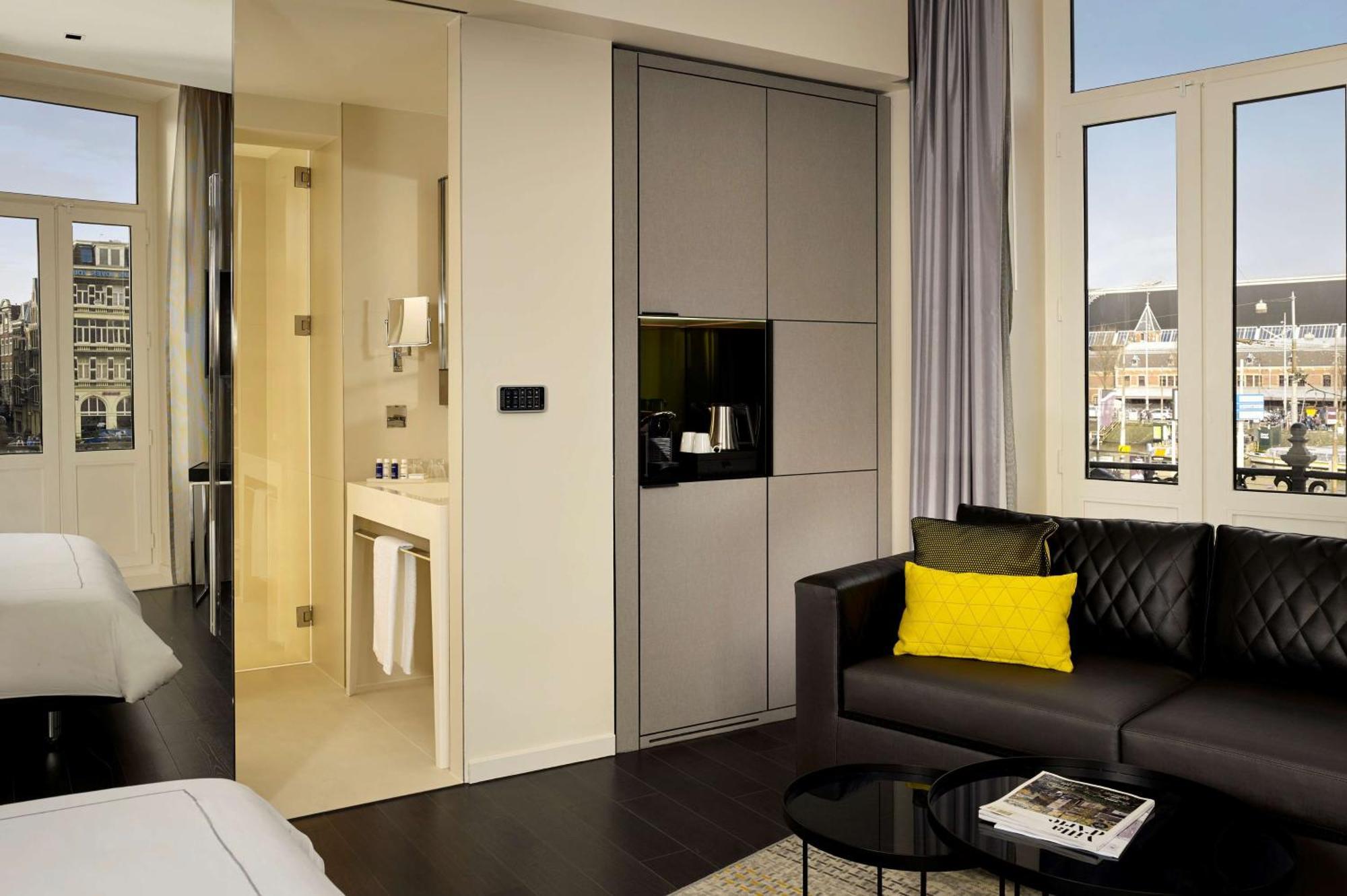 Executive King Room Canal View