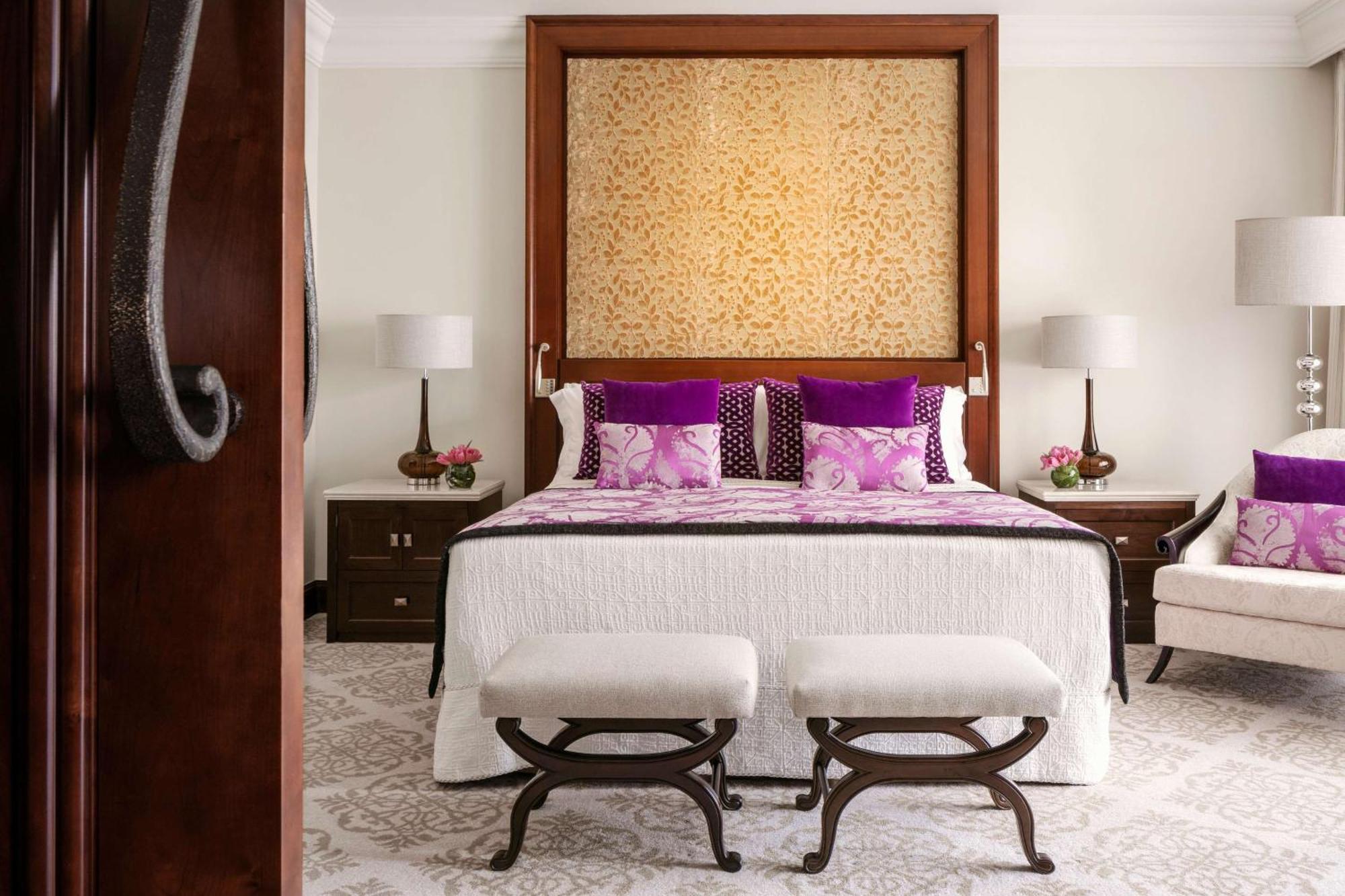 Palace Superior King Room UAE Resident UAE ID Mandatory includes Waterpark Access