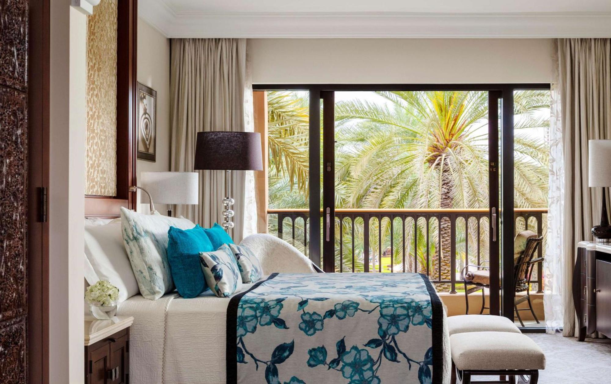 Palace Superior King Room UAE Resident UAE ID Mandatory includes Waterpark Access