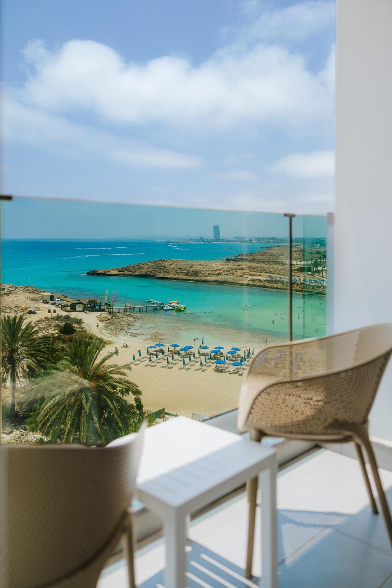 Penthouse Twin Room Sea View