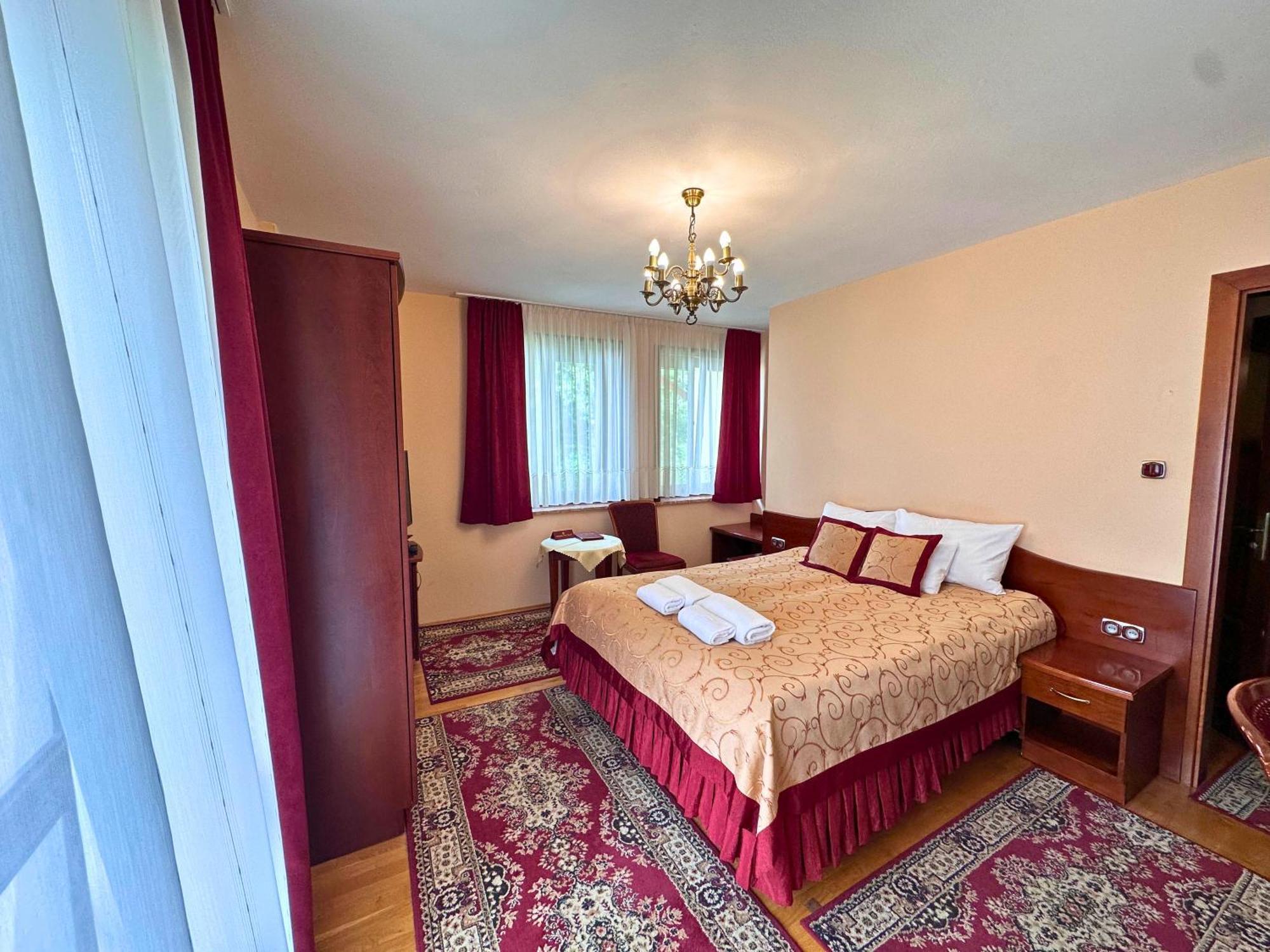 Pokój Dwuosobowy z balkonem