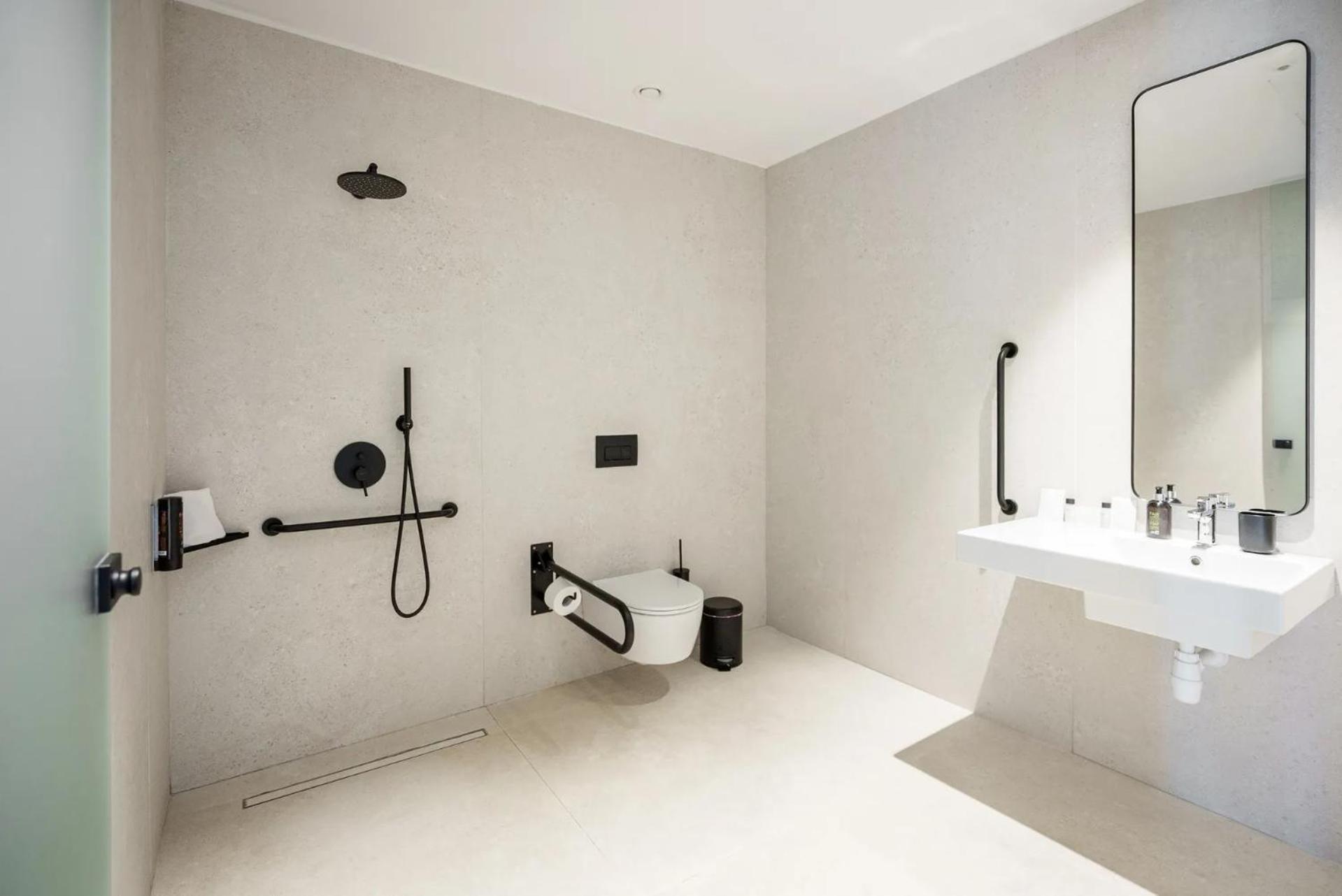 Twin Room Disability Access