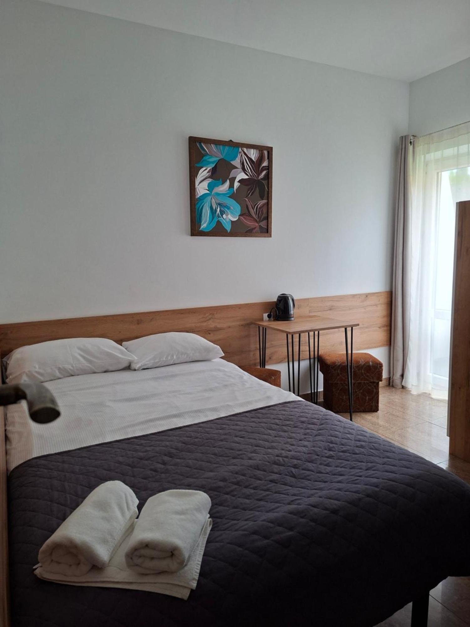 Pokój dwuosobowy z prywatną łazienką