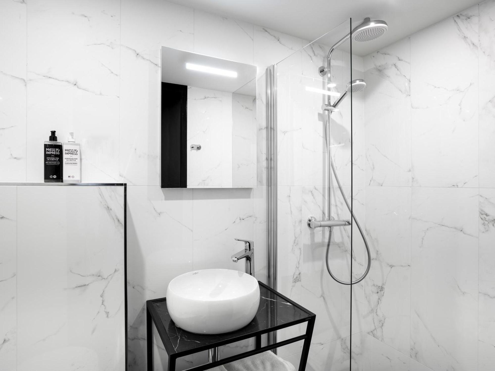 Souterrain Triple Room
