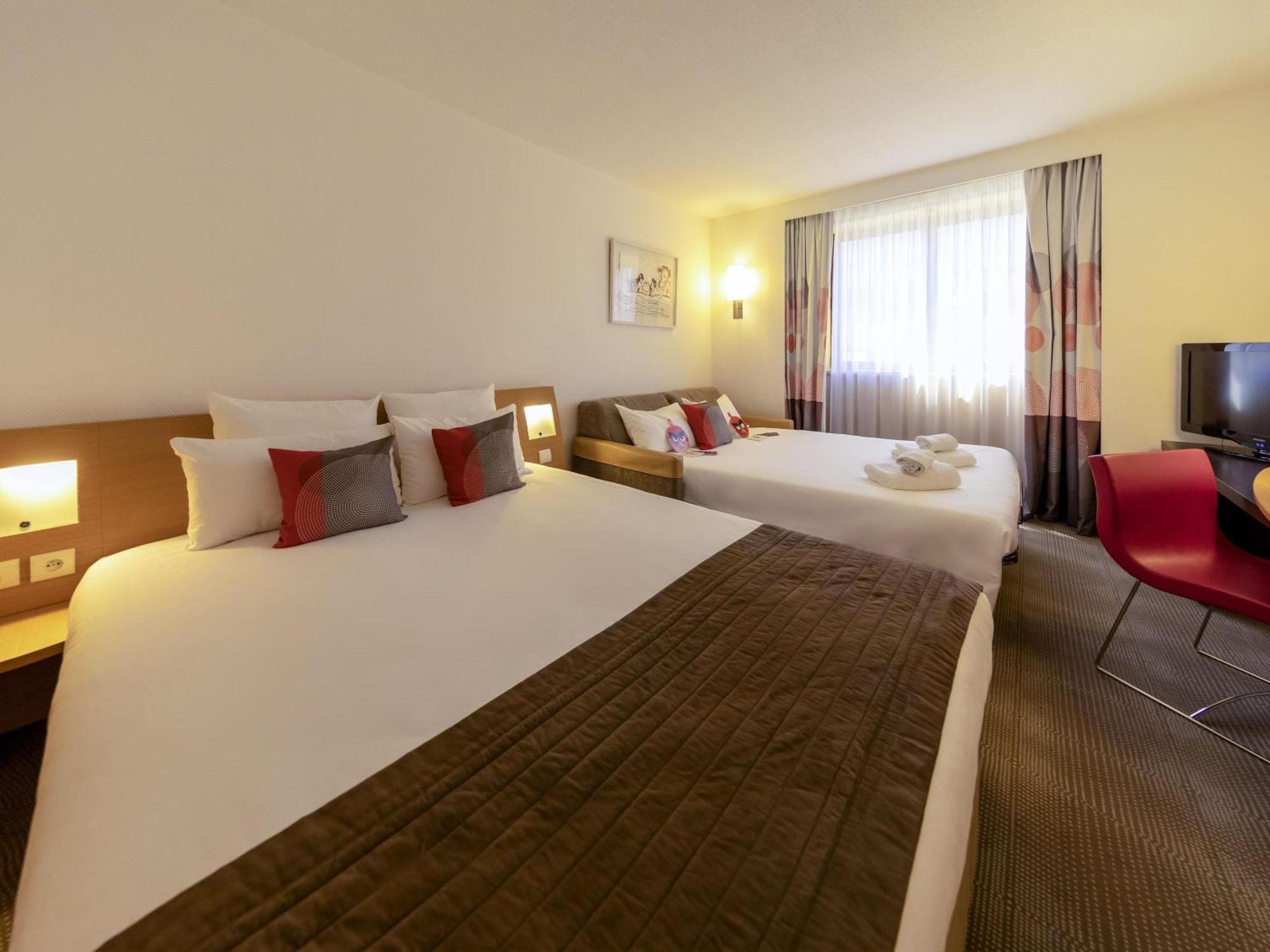 Classic Double Room with Single Sofa Bed,1704843905:JPEG