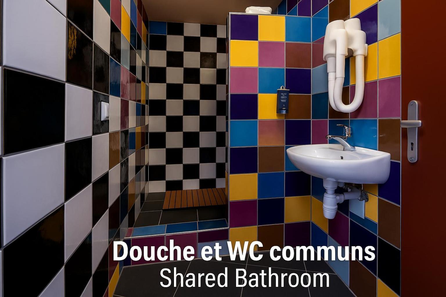 Chambre avec lavabo uniquement