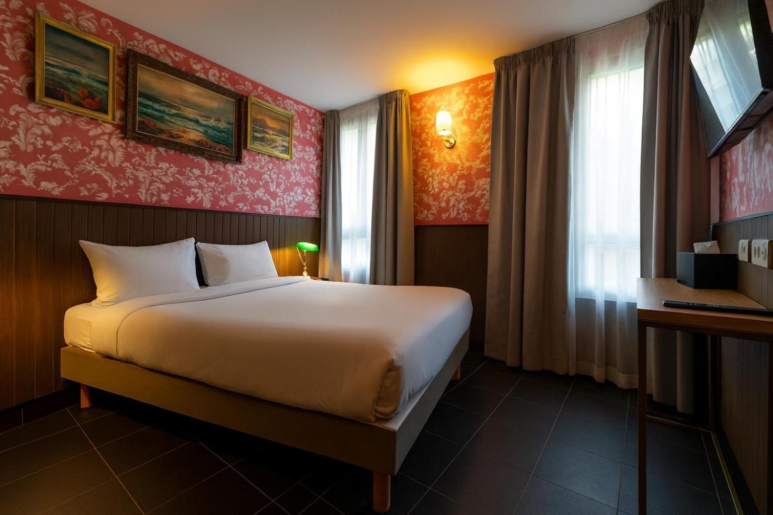 Double Room Private Bathroom