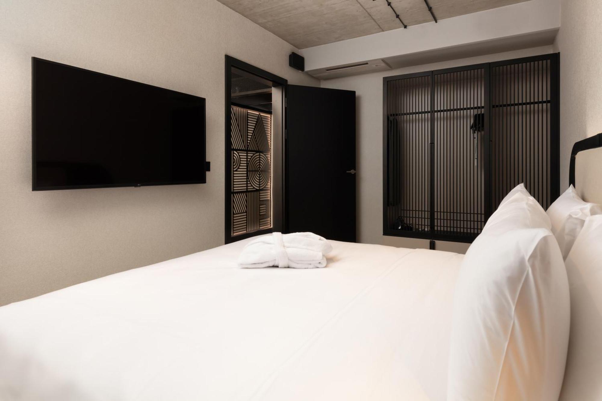 Apartament typu Suite z łóżkiem typu king-size i rozkładaną sofą