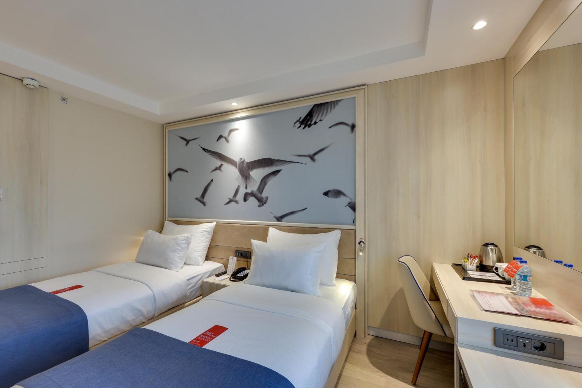 Standard Twin Room,1705577427:JPEG