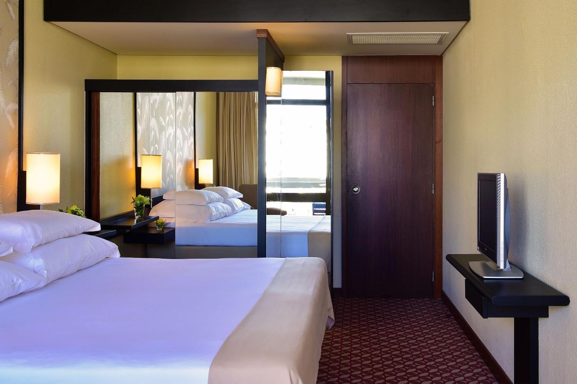 Classic Twin Room