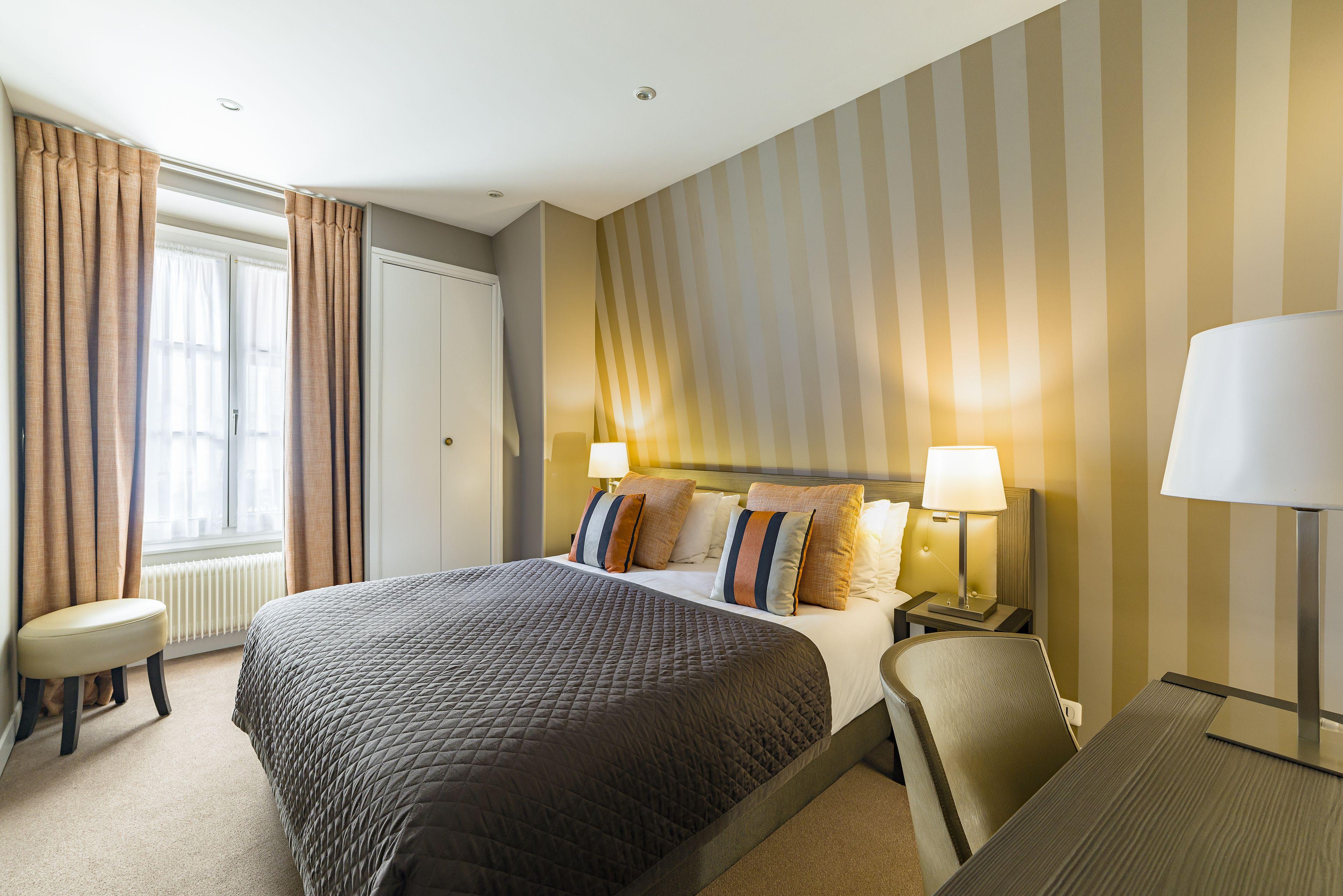Two Connecting Double Rooms