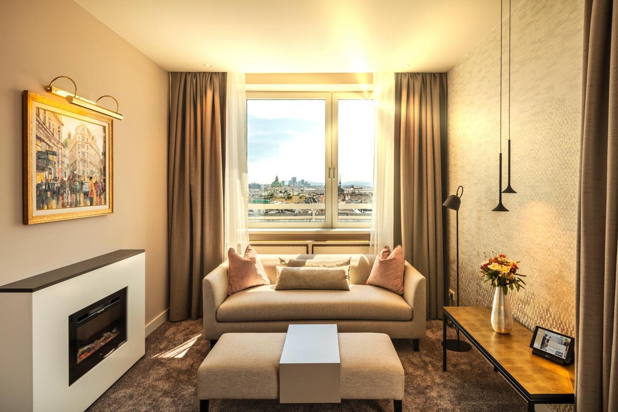 Suite St Stephen's Cathedral View