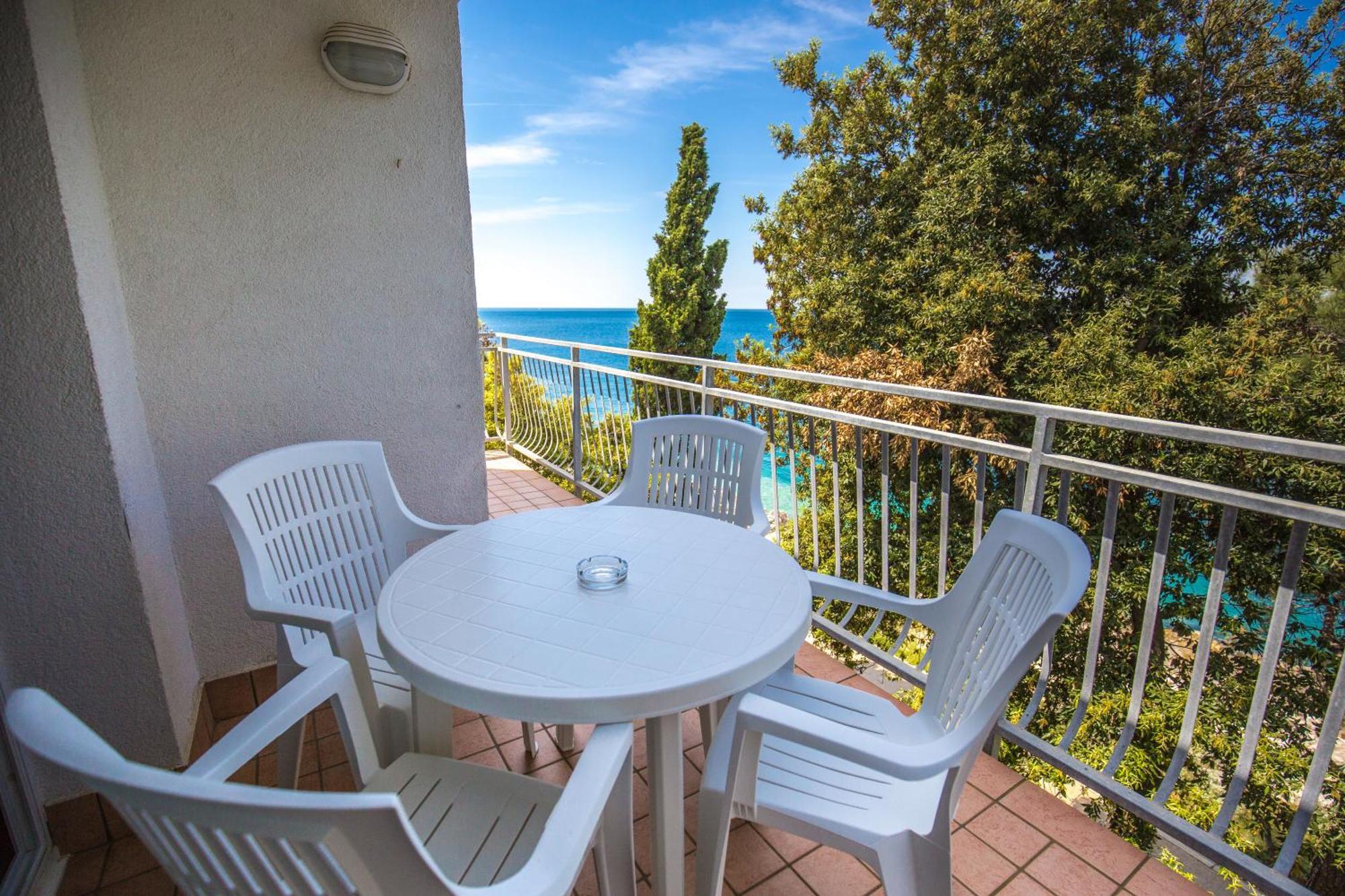 Superior One-Bedroom Apartment Sea View,1706781677:JPEG