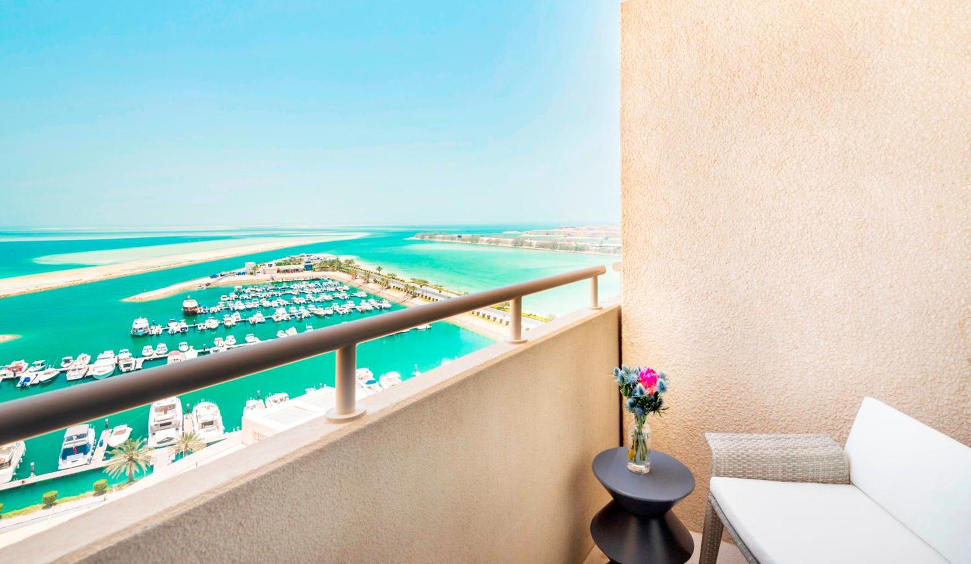 Deluxe Sea View Twin Room