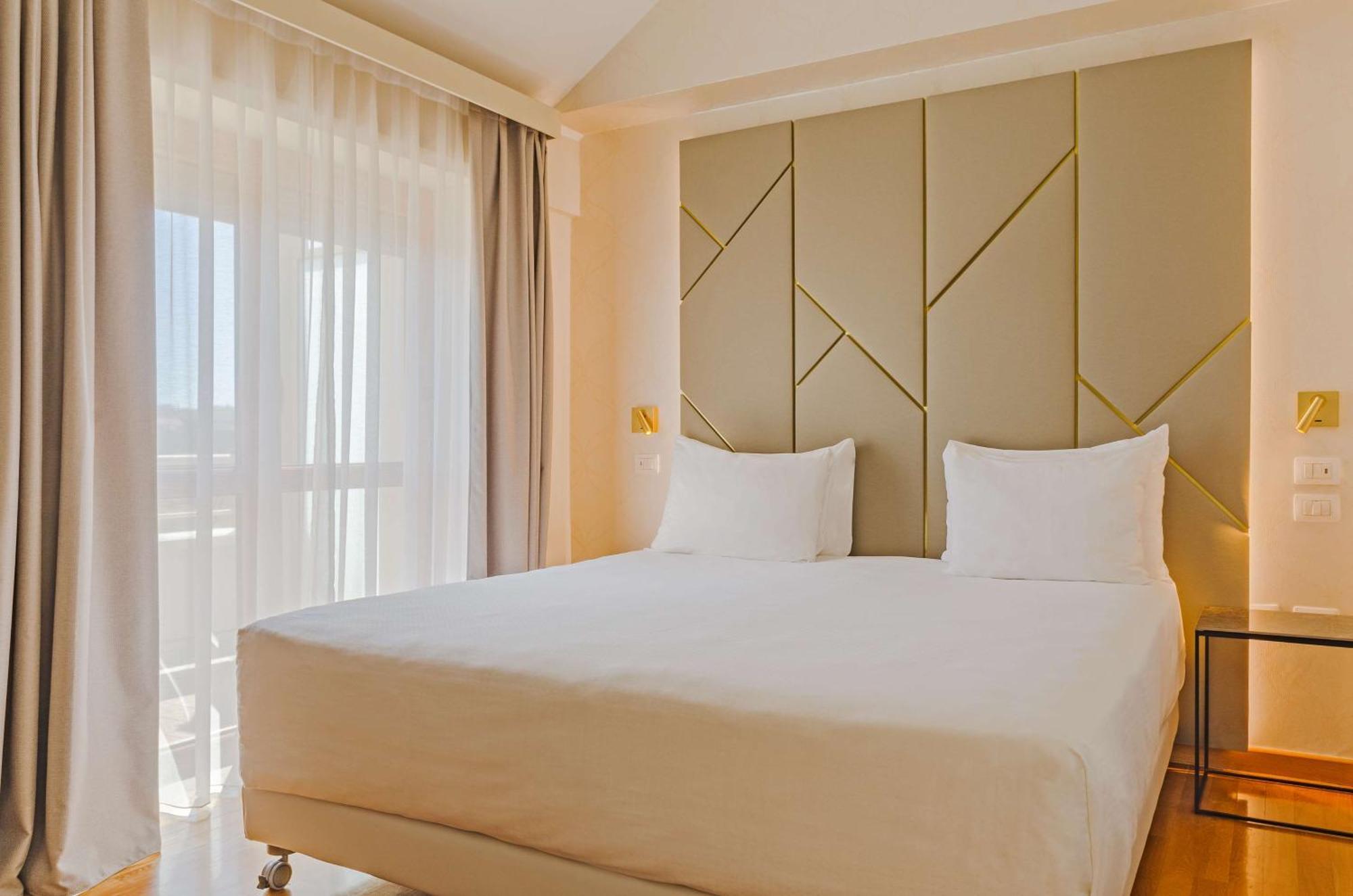 Junior Suite,1706792211:JPEG